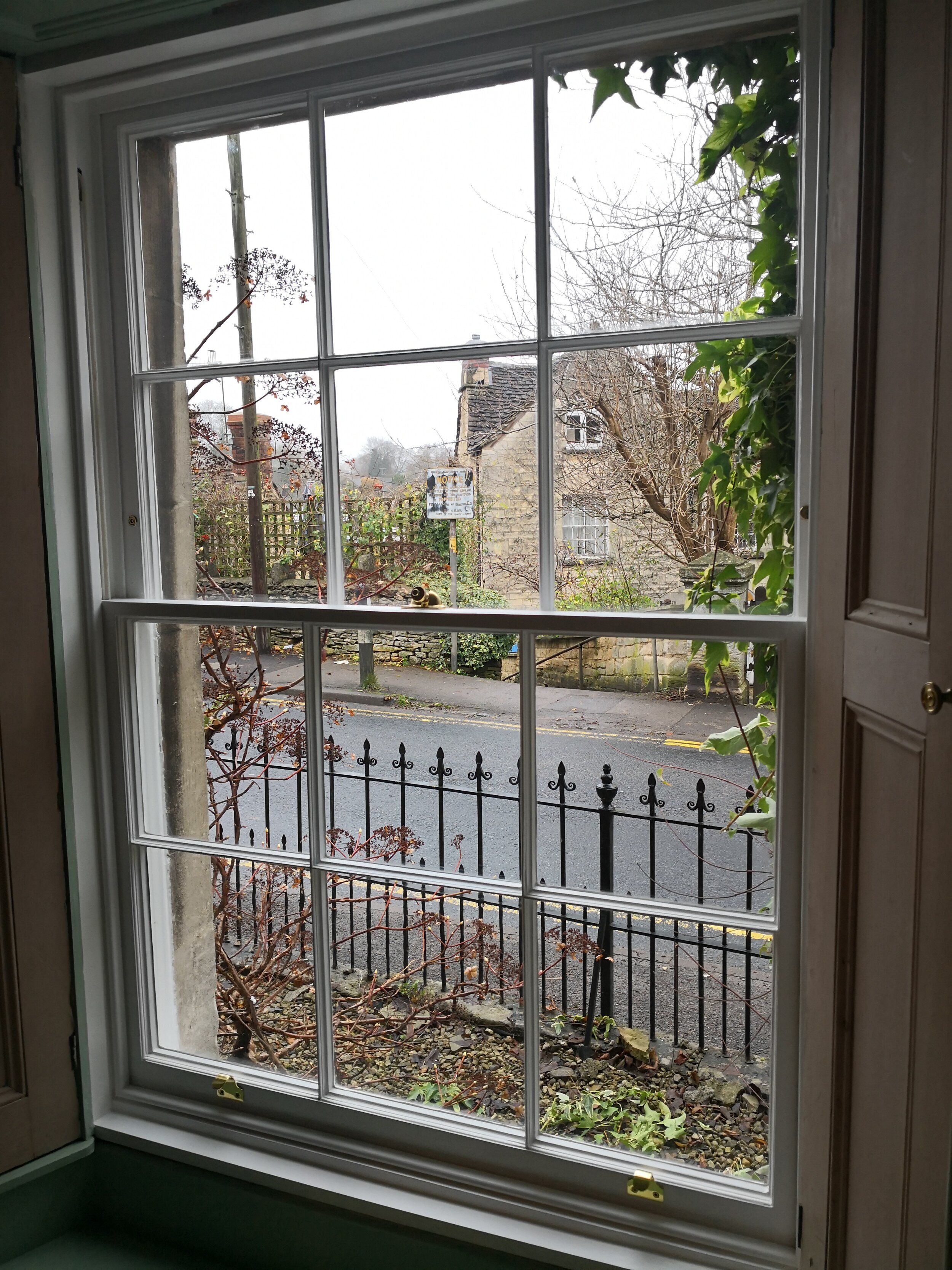 Renosash - The Sash Window Experts - Gloucestershire -sash window restoration and painting_35.jpg