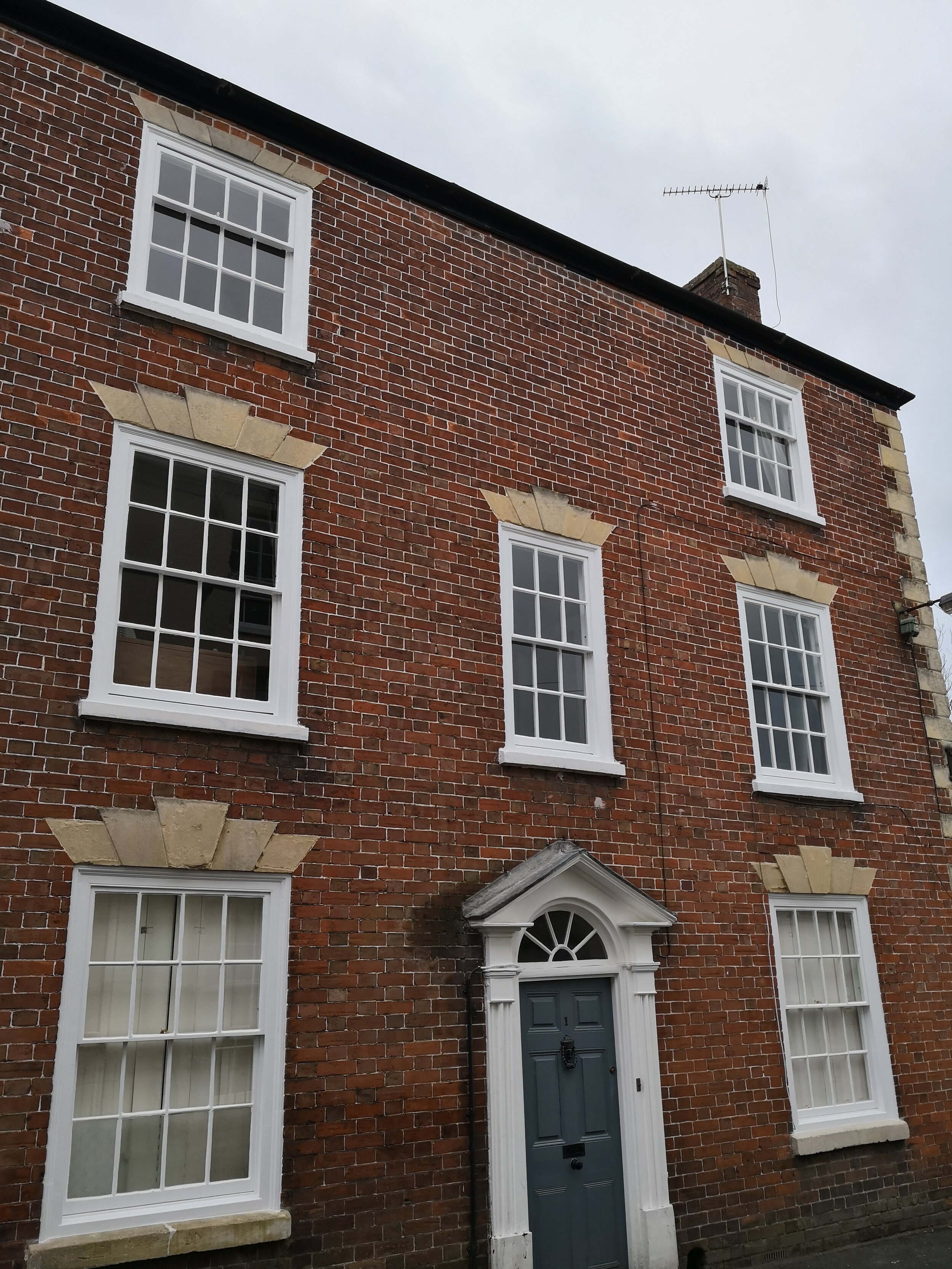 Renosash - The Sash Window Experts - Gloucestershire -sash window restoration and painting_57.jpg