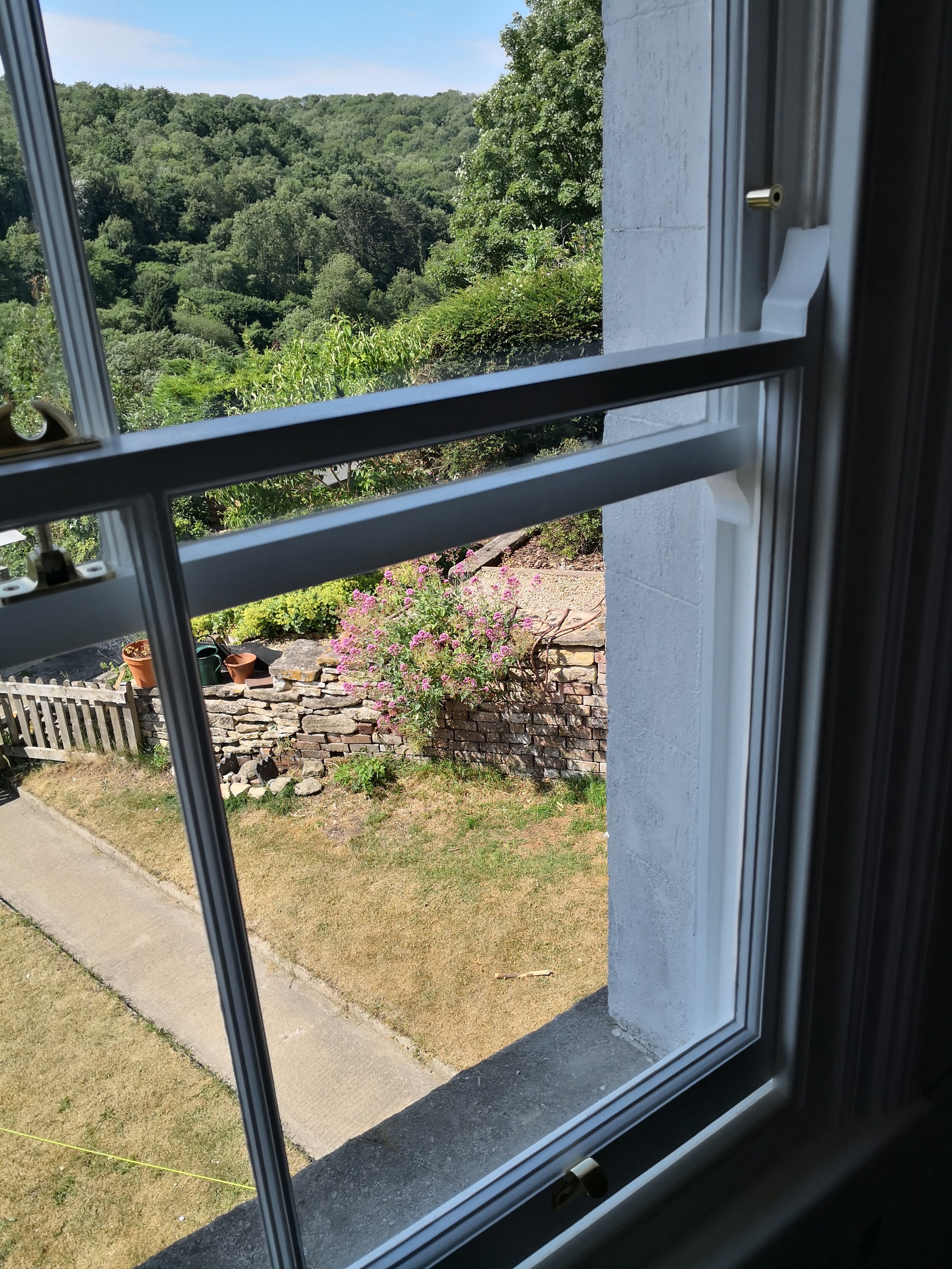 Renosash - The Sash Window Experts - Gloucestershire -sash window restoration and painting_4.jpg