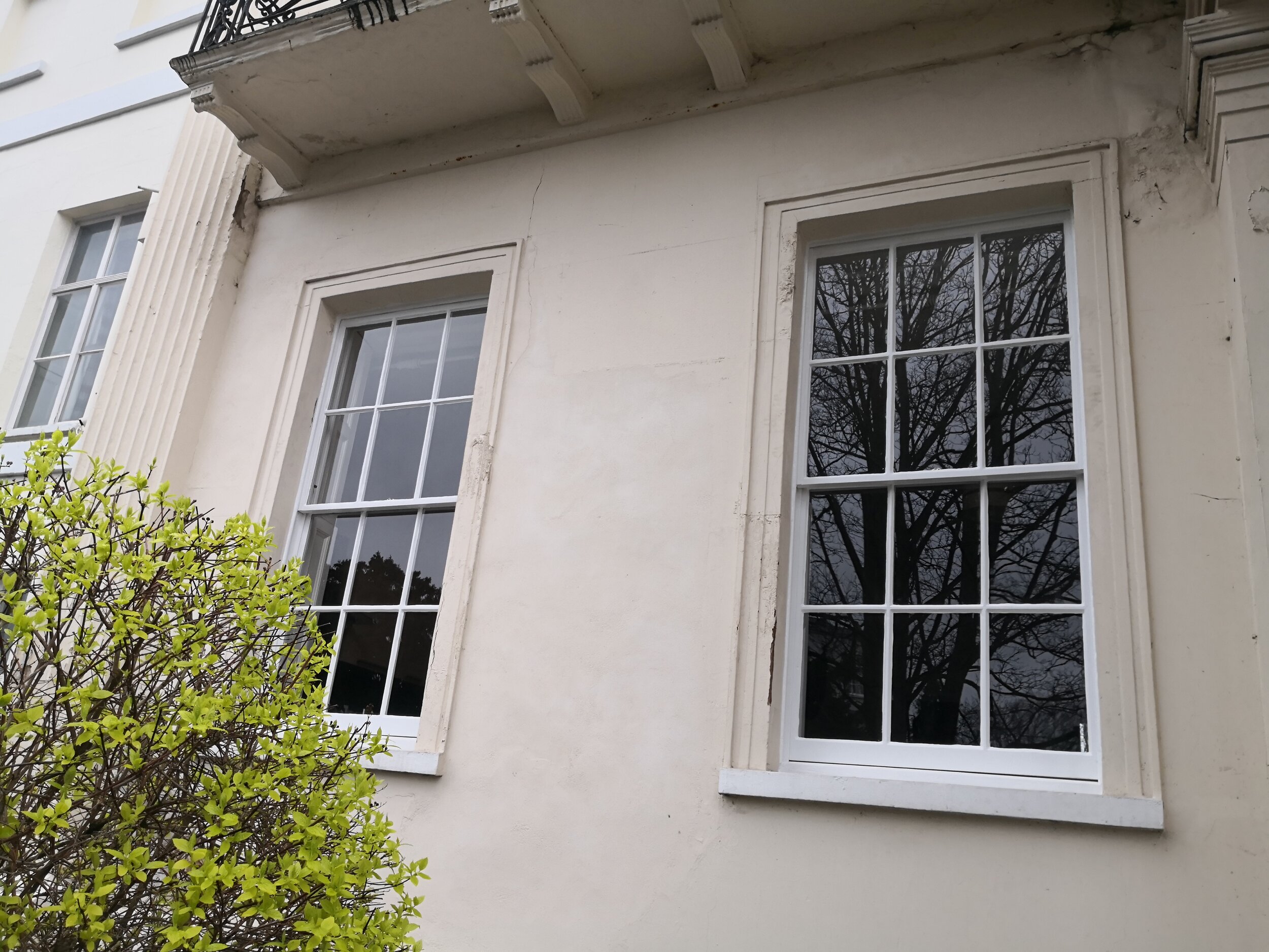 Renosash - The Sash Window Experts - Gloucestershire -sash window restoration and painting_29.jpg