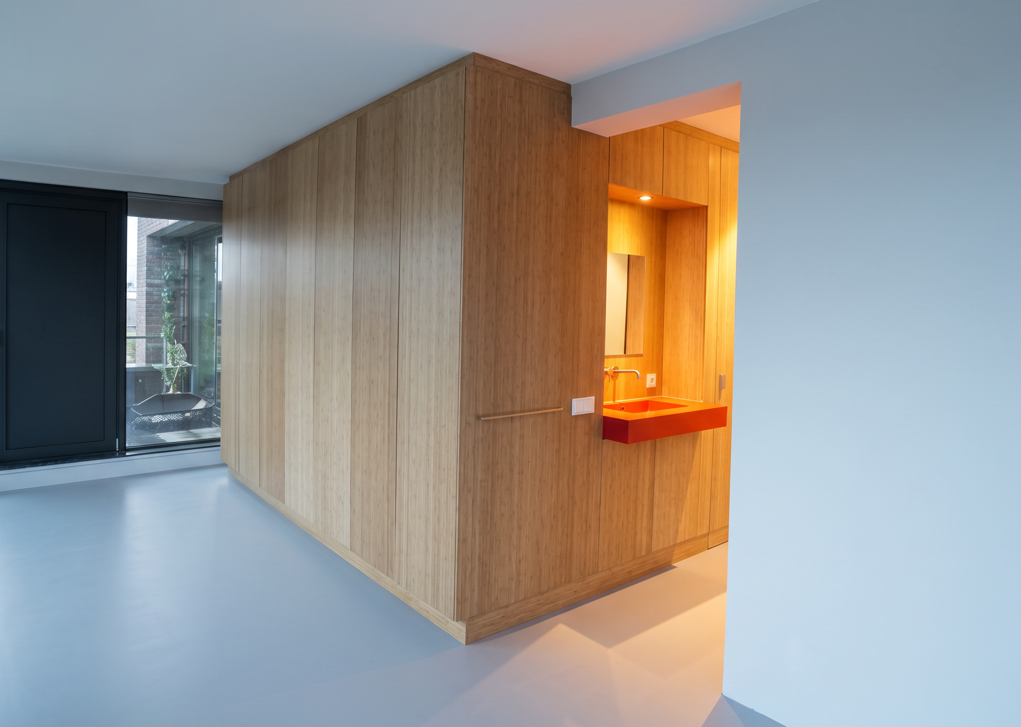 Bespoke Wardrobe &amp; Integrated Sink