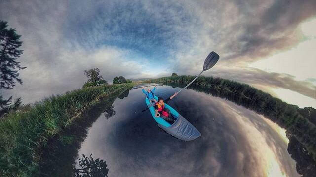 KAYACK!!! 🛶
.
.
.
#kayaking #swansbridge #causewaycoast #limavady #binevenagh #outdoors #gopro #goprofusion #360 #adventure #riverroe @discoverni @causewayglensevents @visitcausewaycoastandglens @tourismireland @gopro
