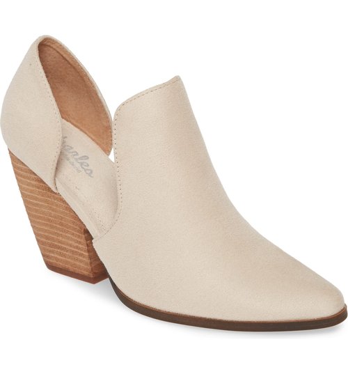 booties.jpeg