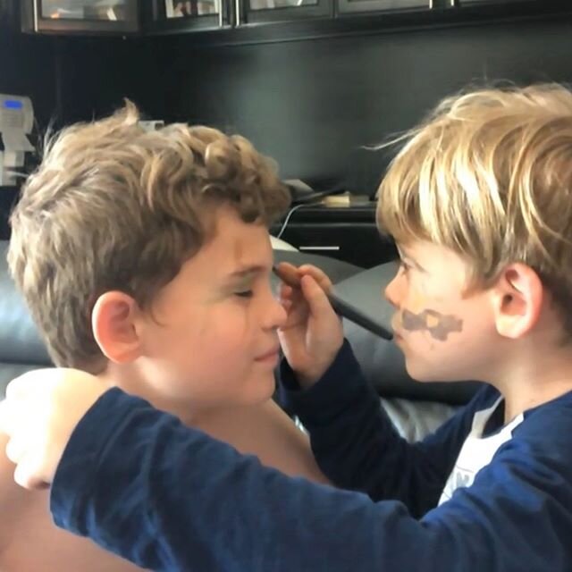 Two of my nephews are spending a day in the life of Uncle Matthew!💄 Budding Artist&rsquo;s in the making! Very Editorial. 😍😍 I miss all my baby boys so much 😫