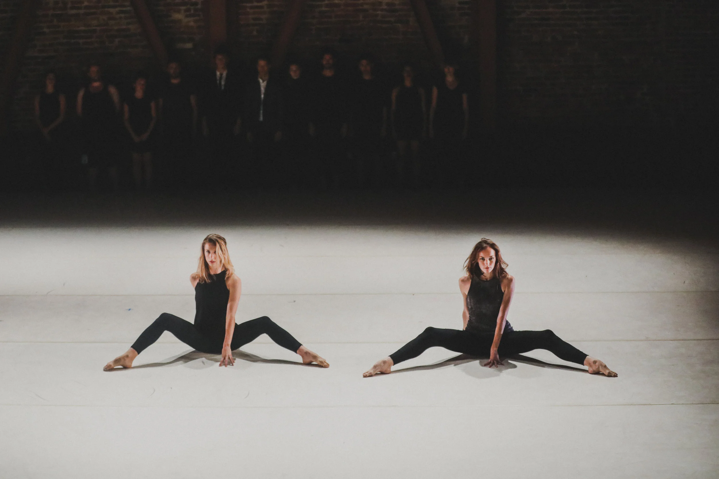 JAMES GRAHAM DANCE THEATRE-4.jpg