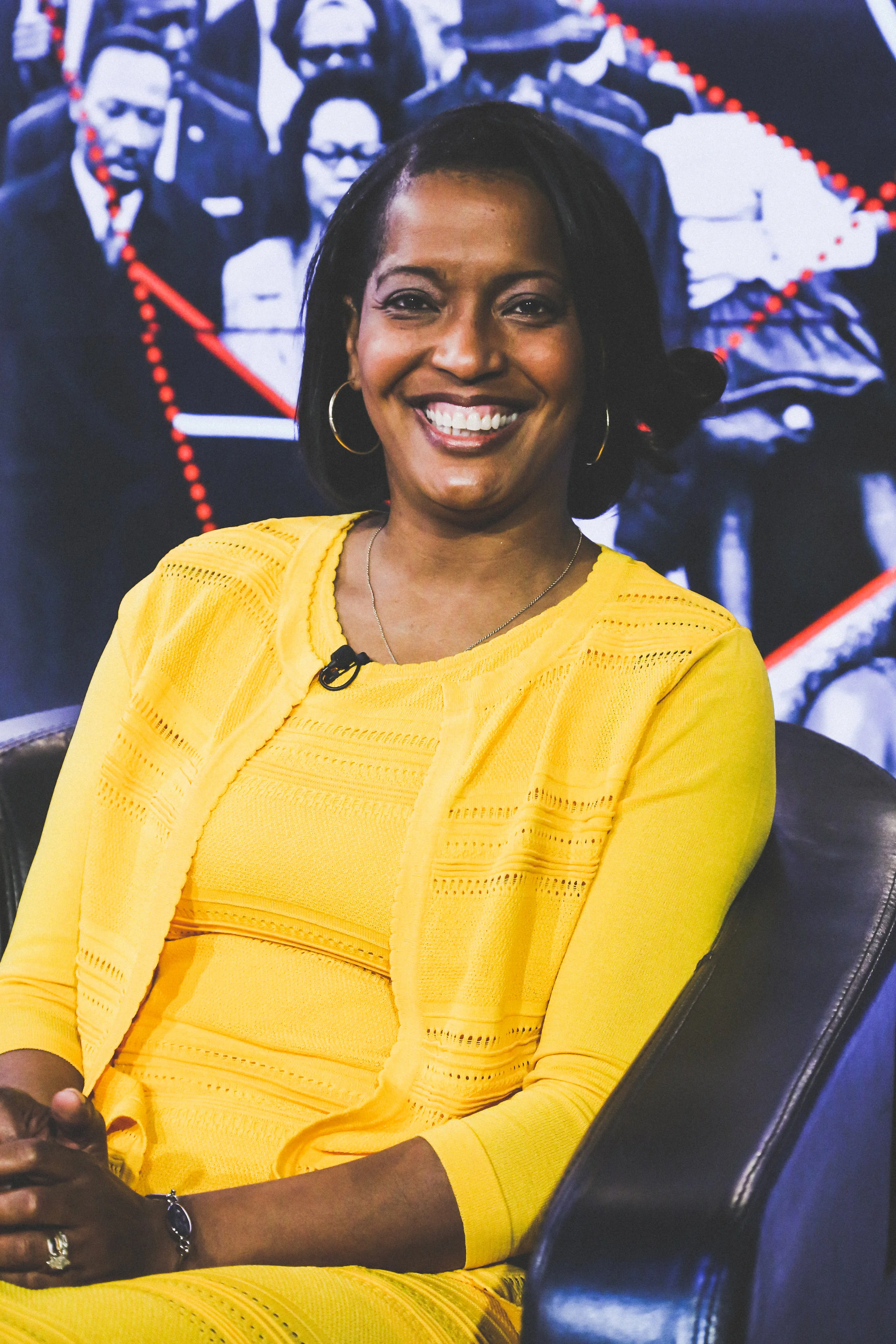  JAHANA HAYES  Connecticut's 2016 Teacher of the Year   https://youtu.be/PiuZBQQr3tw  