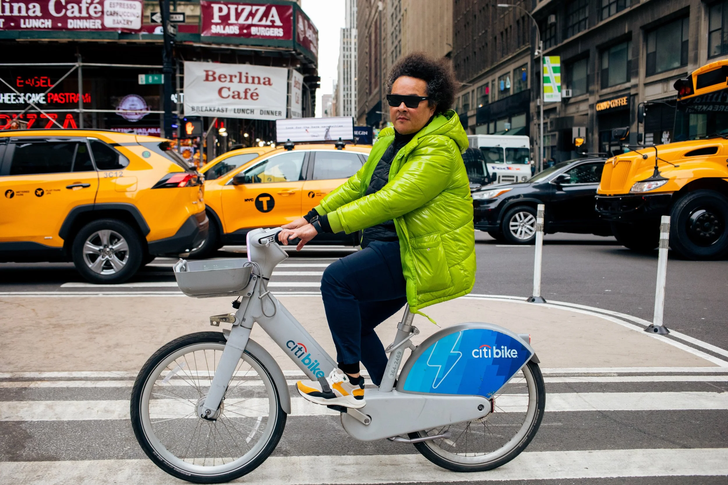 2024.3.20-WALK-34TH-5TH AVE-181.jpeg