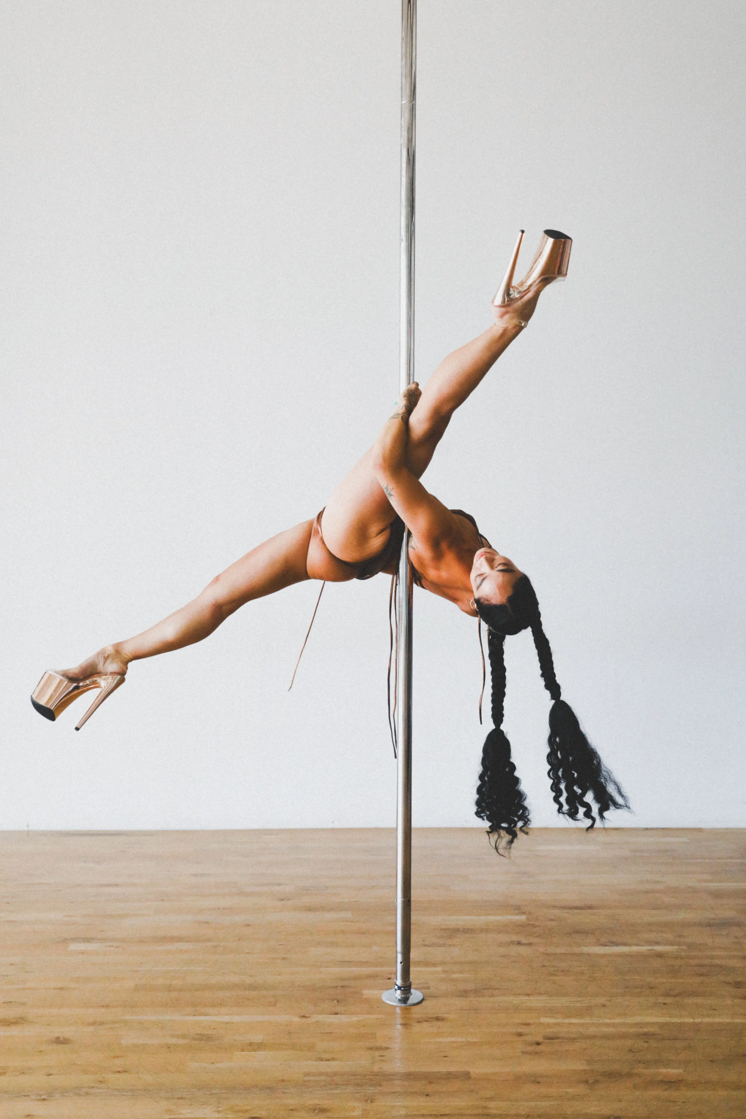 2023.7.26-pole studio session-527.JPG