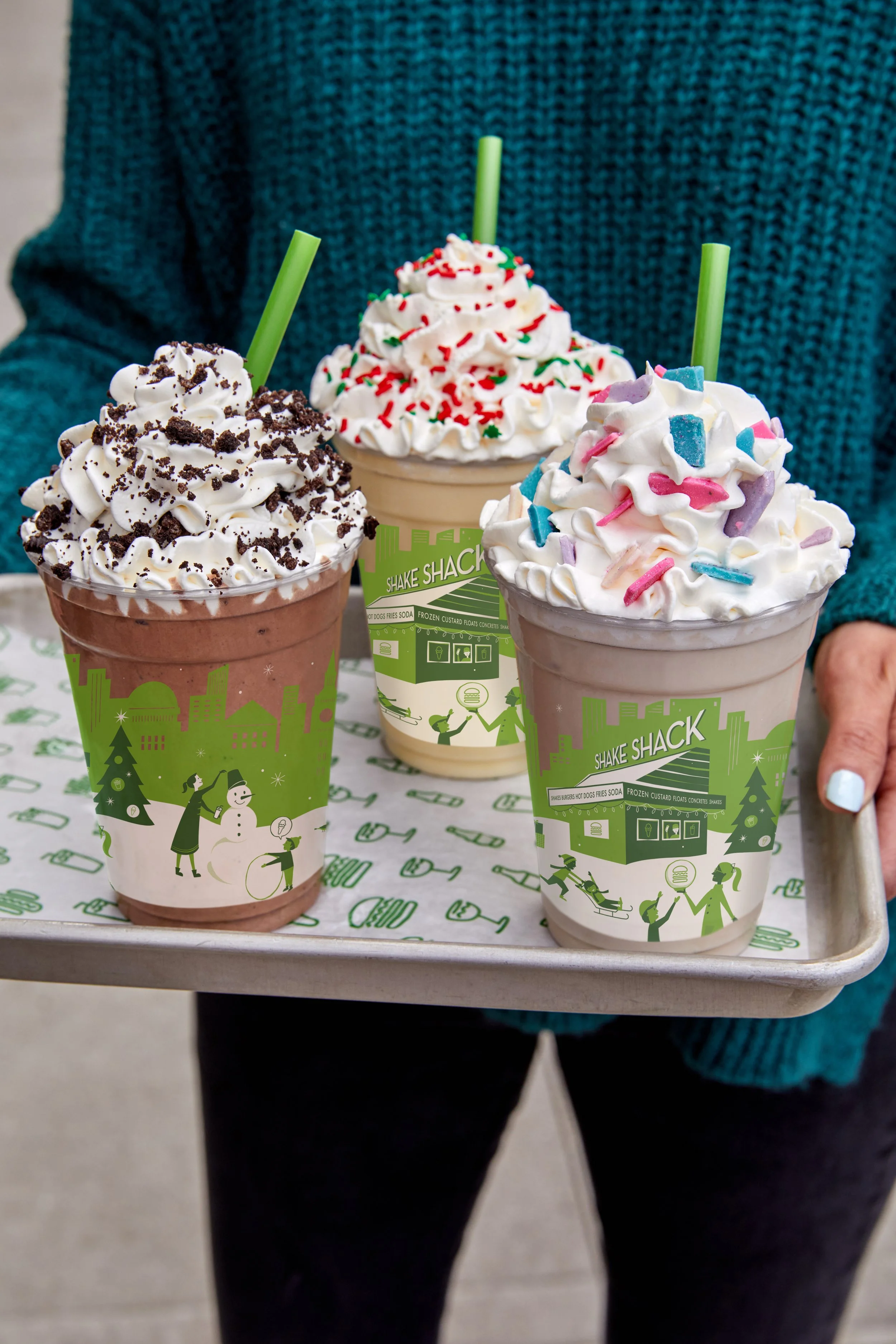 ShakeShack_HolidayShakes_OnTray_US_V4.jpg