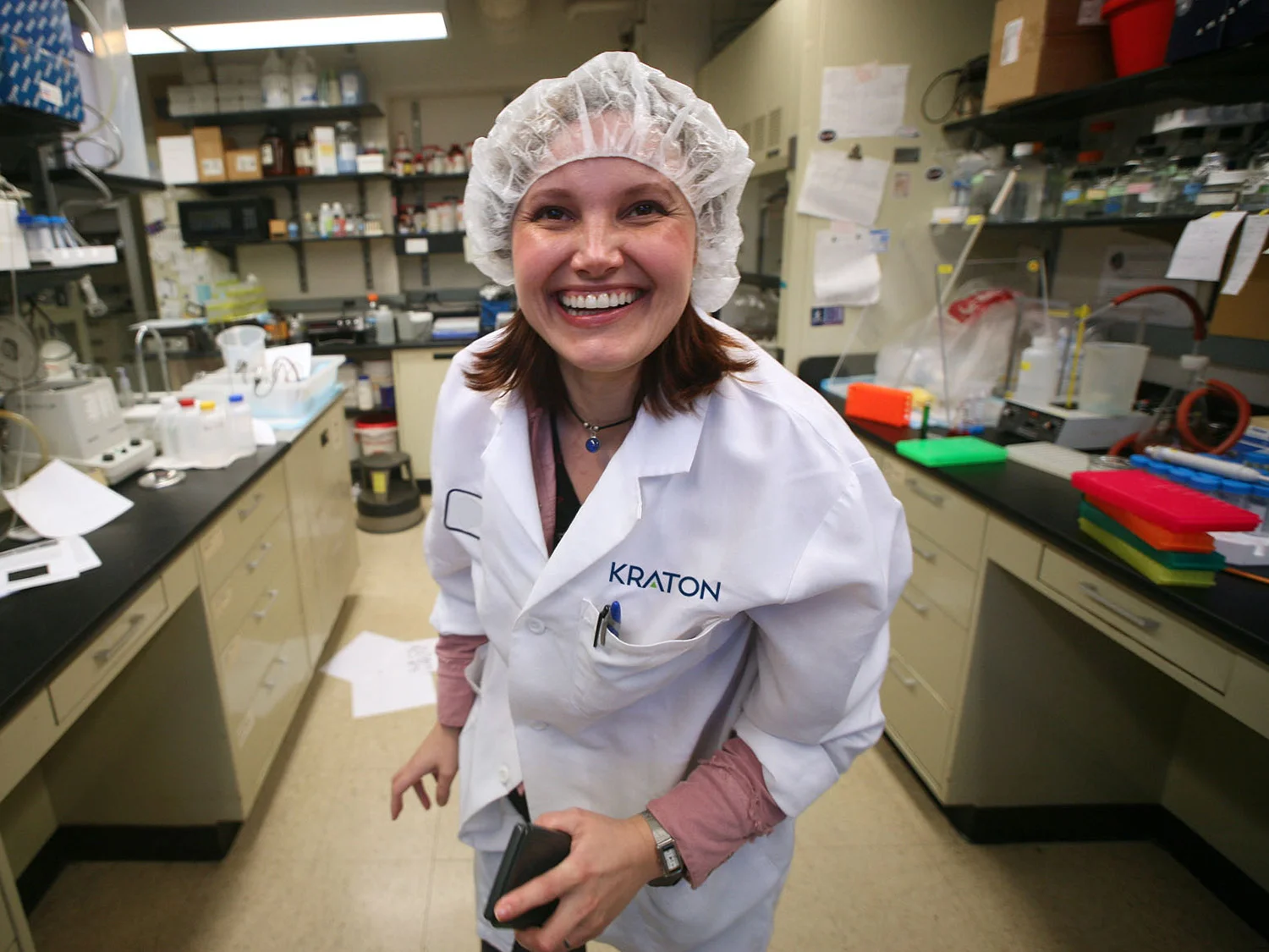 Kraton-WomanScientist.jpg