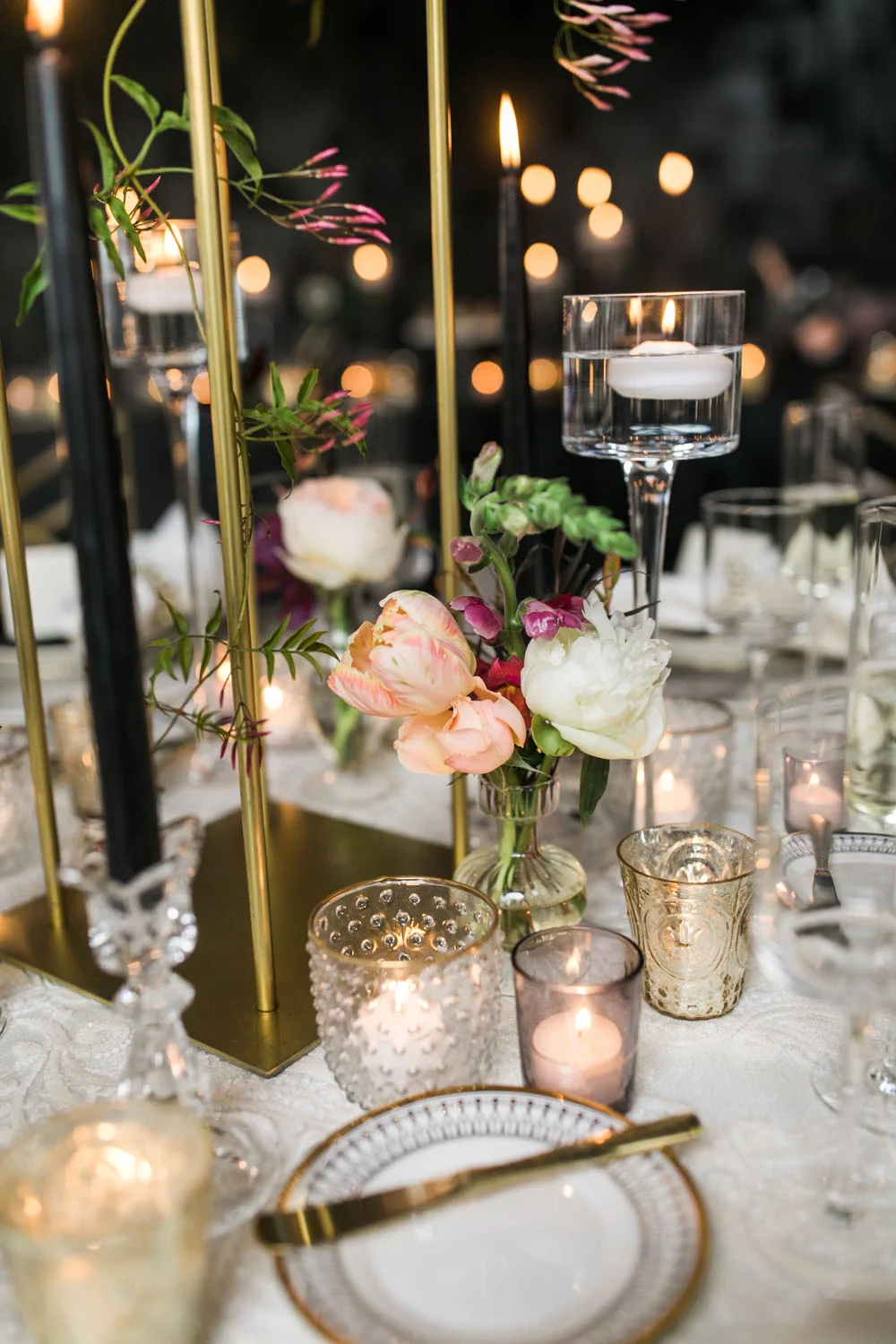 Romantic Edgy Styled Shoot — Pittsburgh Pennsylvania Wedding Florals