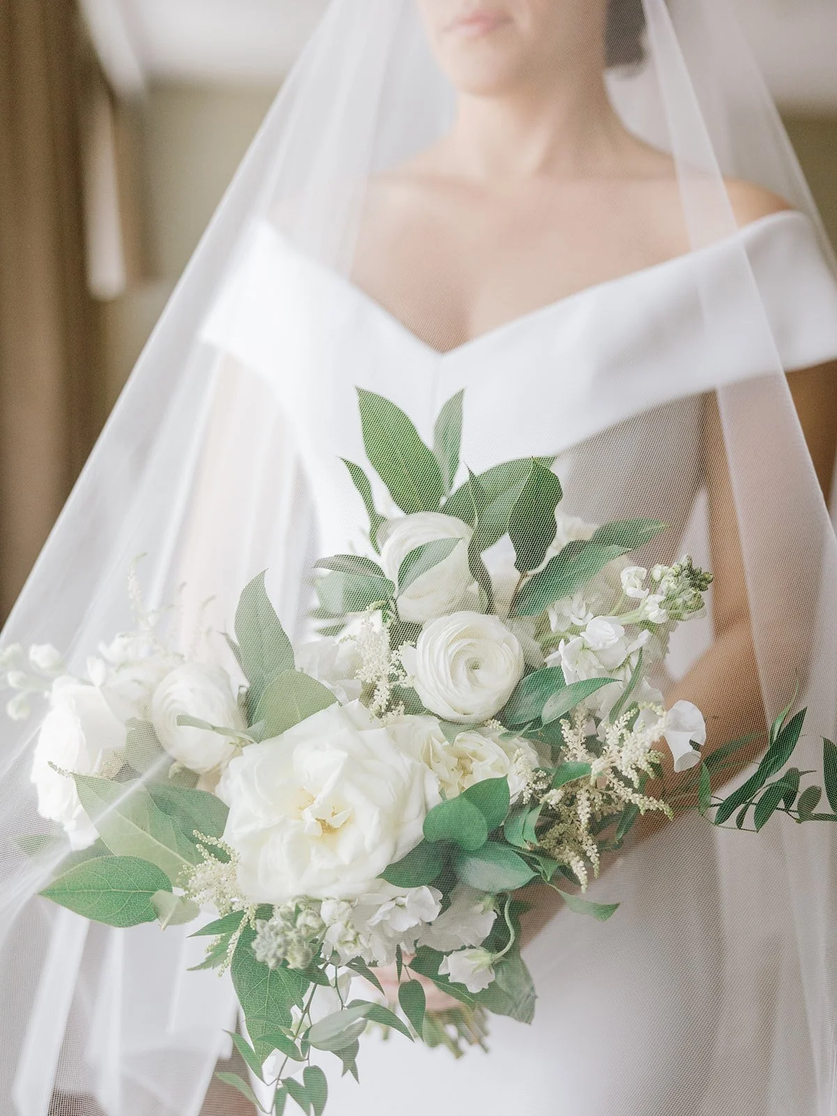 LRD_Mr. and Mrs. Rosen Wedding_Getting Ready-104.jpg