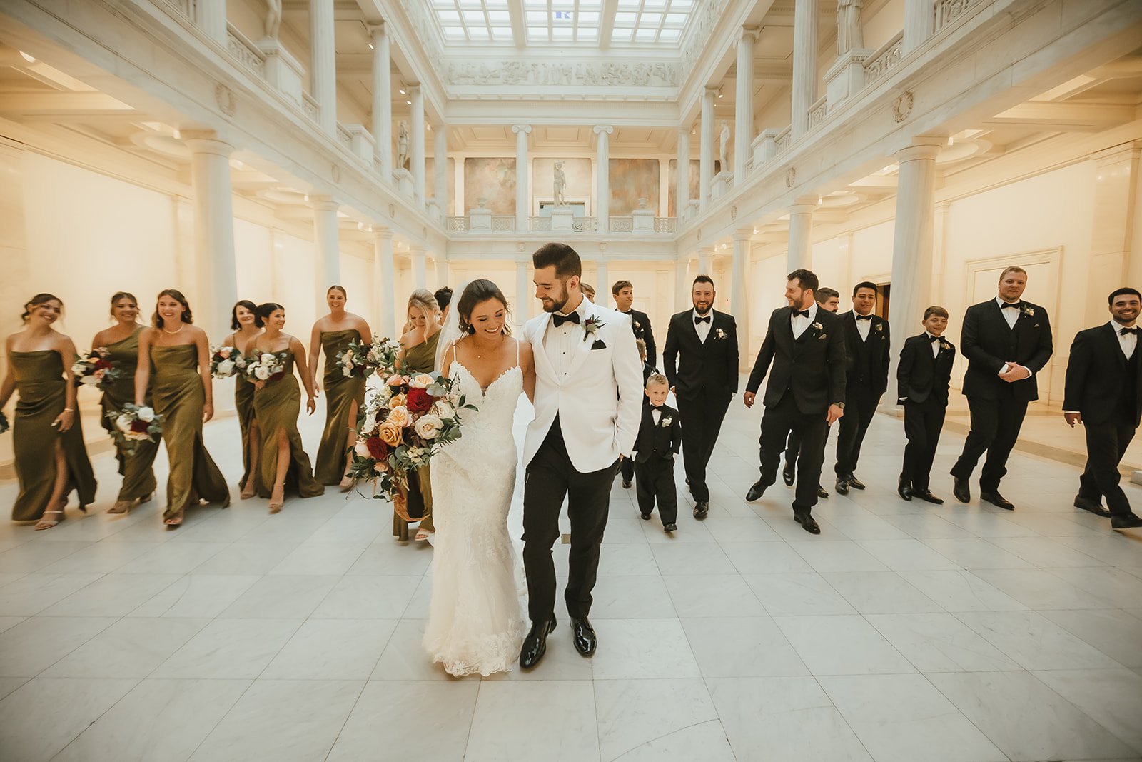 When to Book Your Wedding Florist
