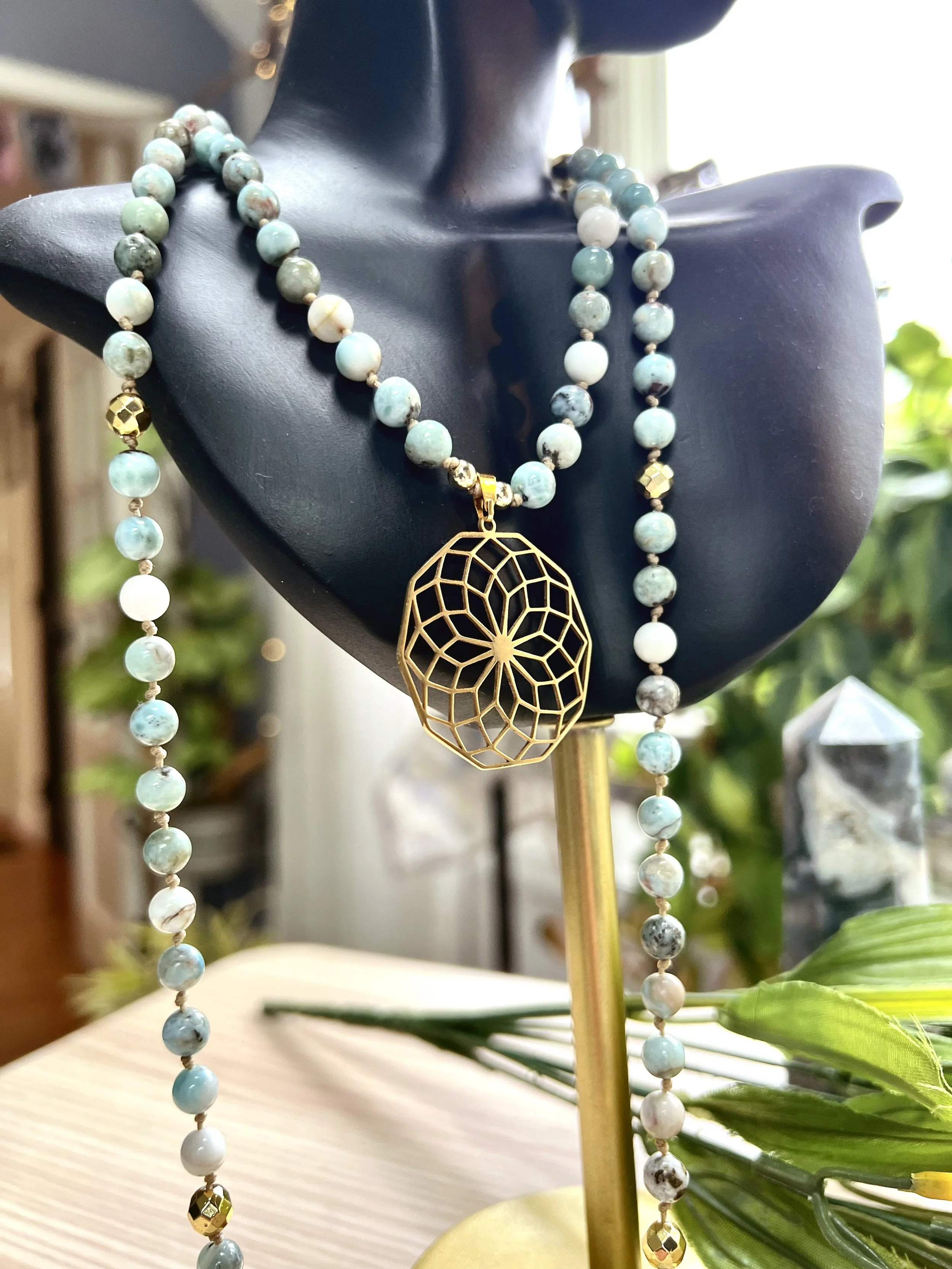 Song of the Ancient Sea Larimar Mala