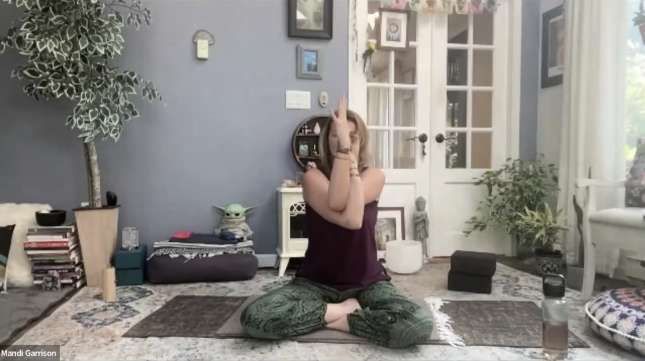 Aquarius Full Moon: Expanding Possibility