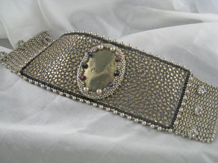 cab:leatherbracelet.jpg