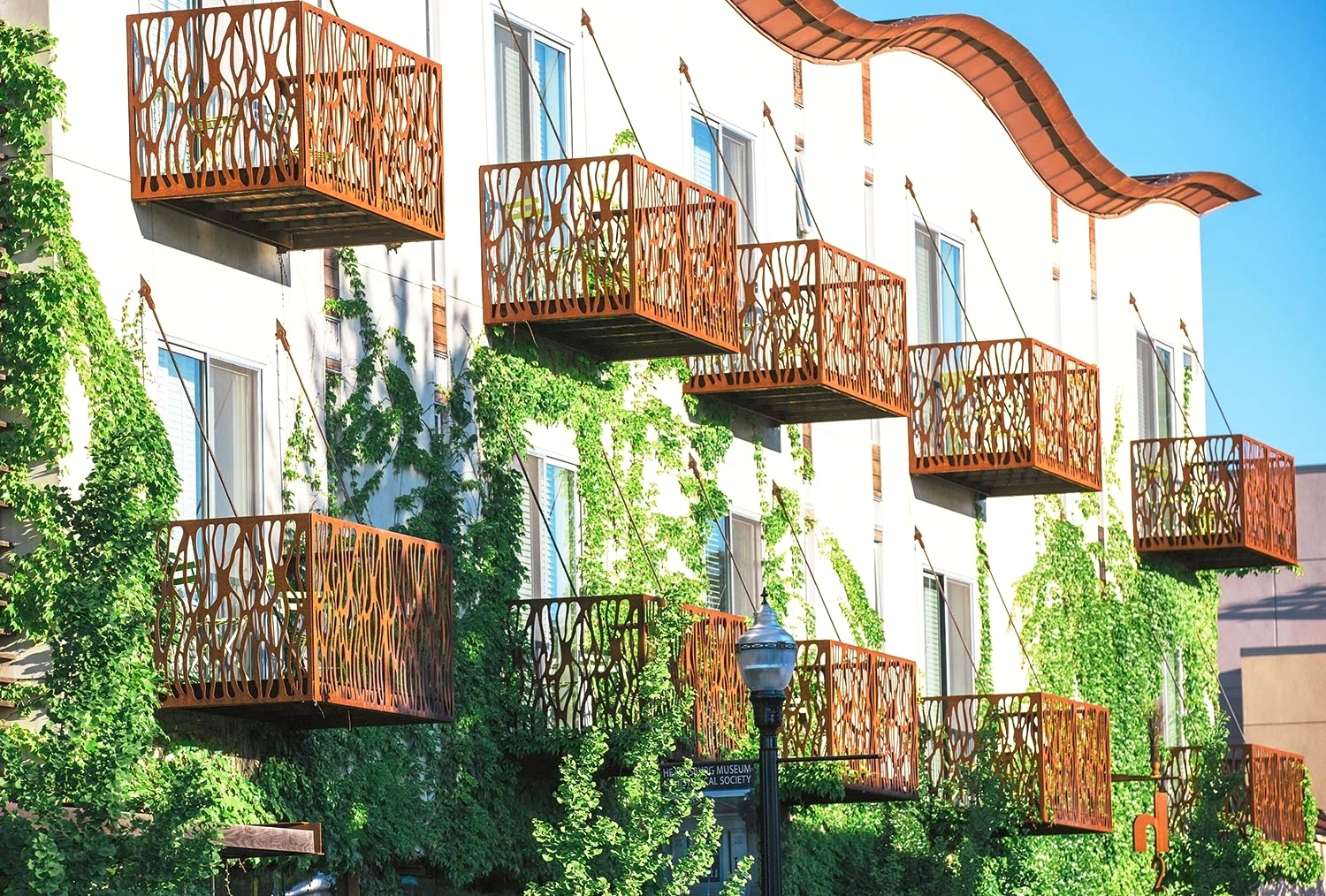 Located an hour and 15 minutes north of San Francisco, this LEED certified hotel gives a whole new meaning to the word ‘green luxury’. Source: h2hotel.com