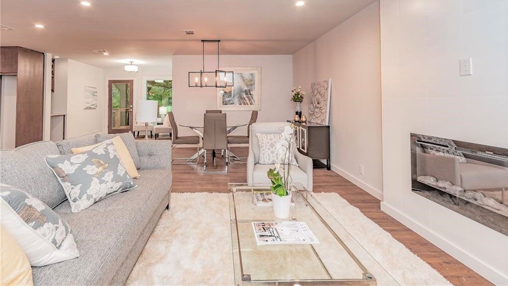 Austin Gut-Remodel Living Dining2.jpg