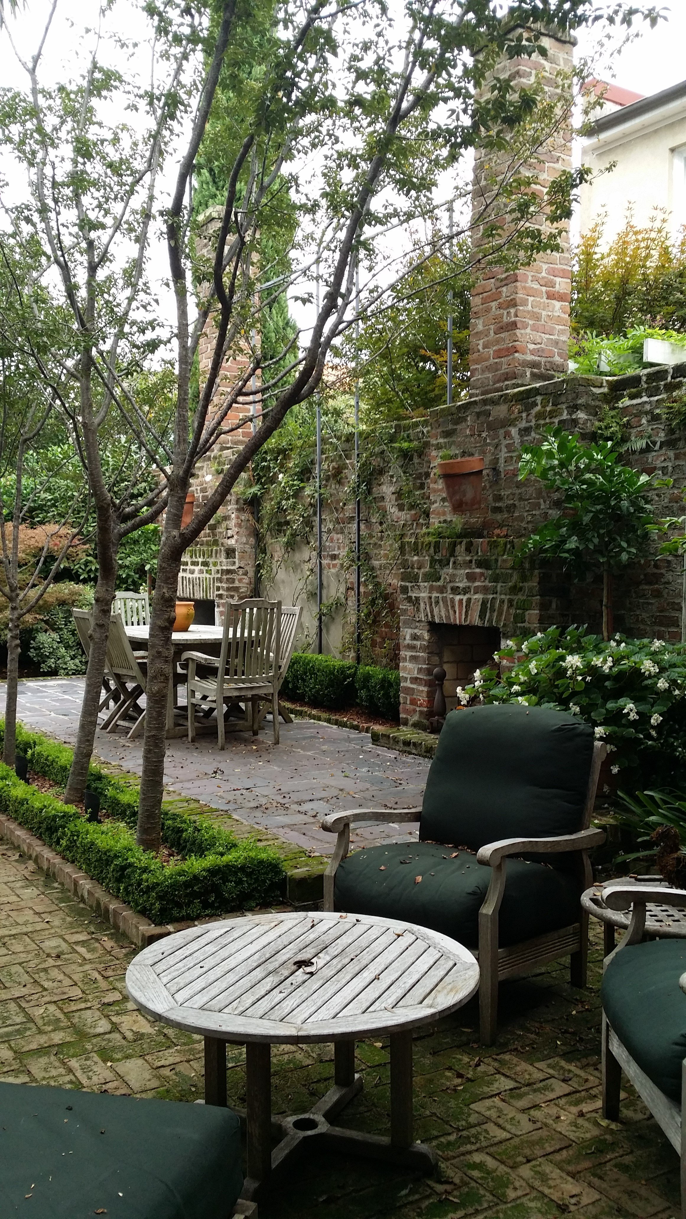 AIA CRAN Symposium - The Architecture of Influence - Courtyard view- Vanderhost plantation.jpg