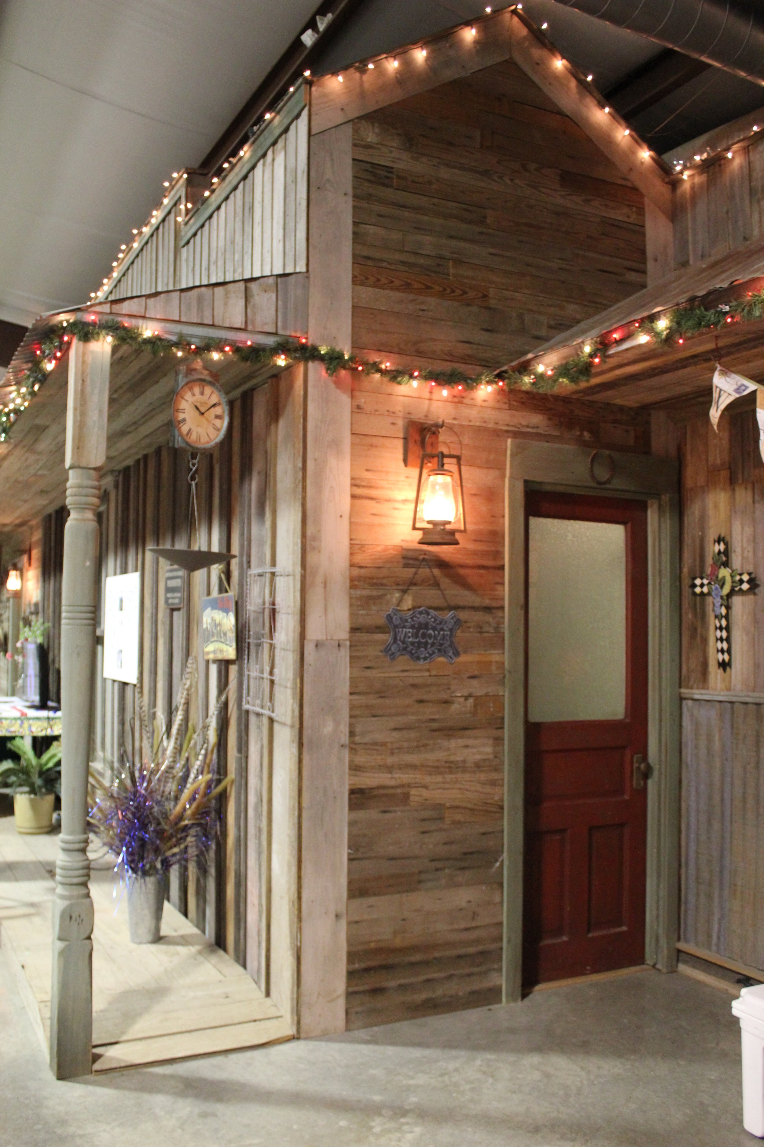 Party barn, Texas style-saloon-indian hills-office.JPG