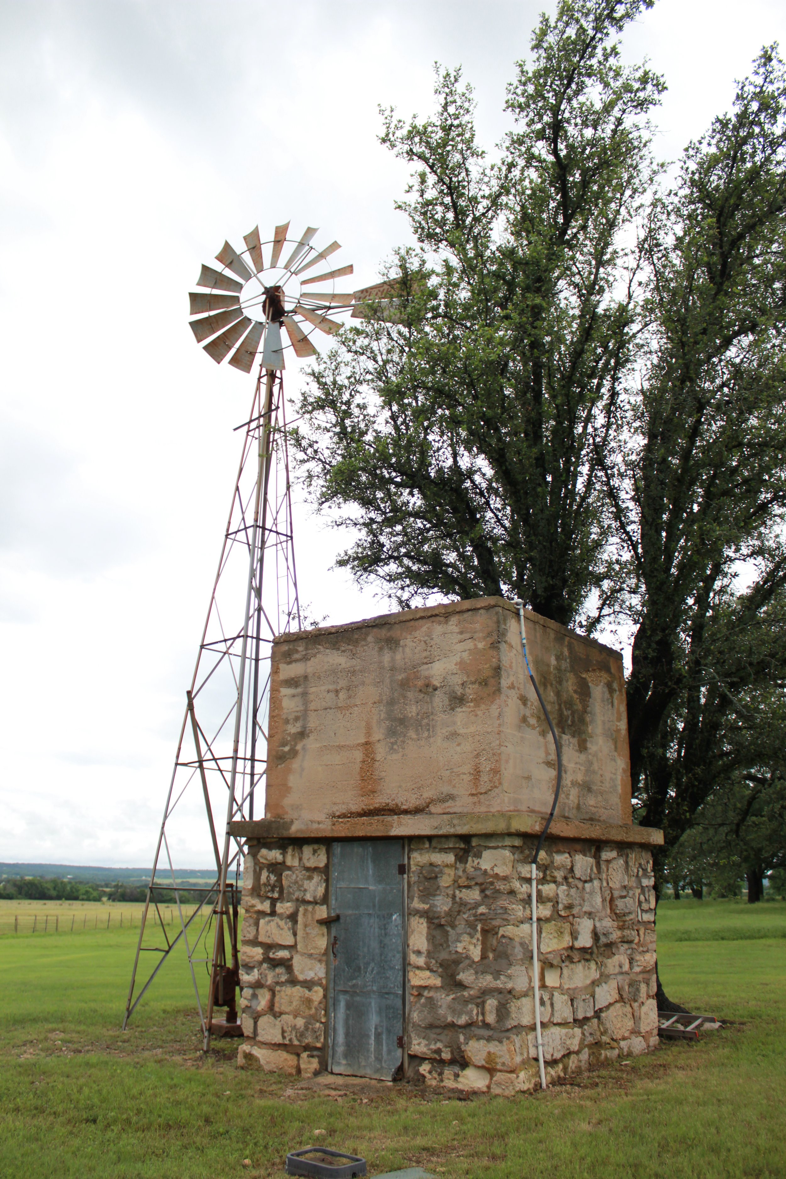 This old windmill-architecture-by-george-old-windmill.JPG
