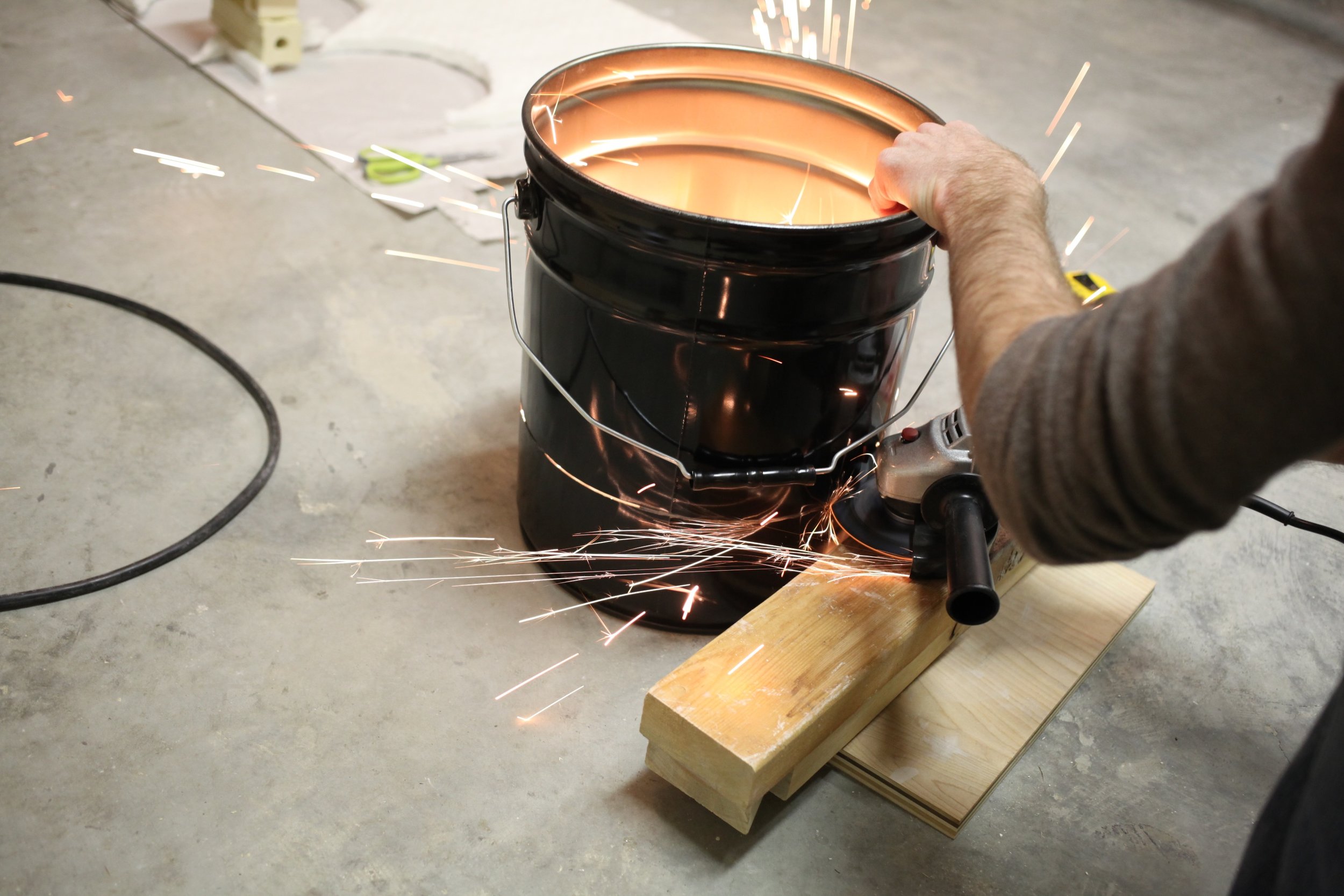 Cut the bucket ~6" from the bottom.