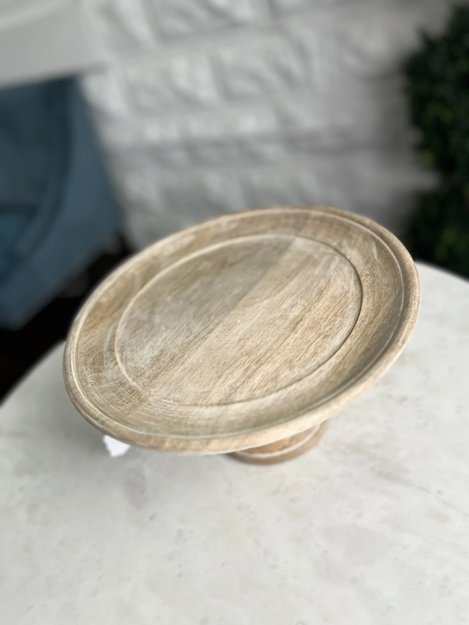 10" rustic cake stand