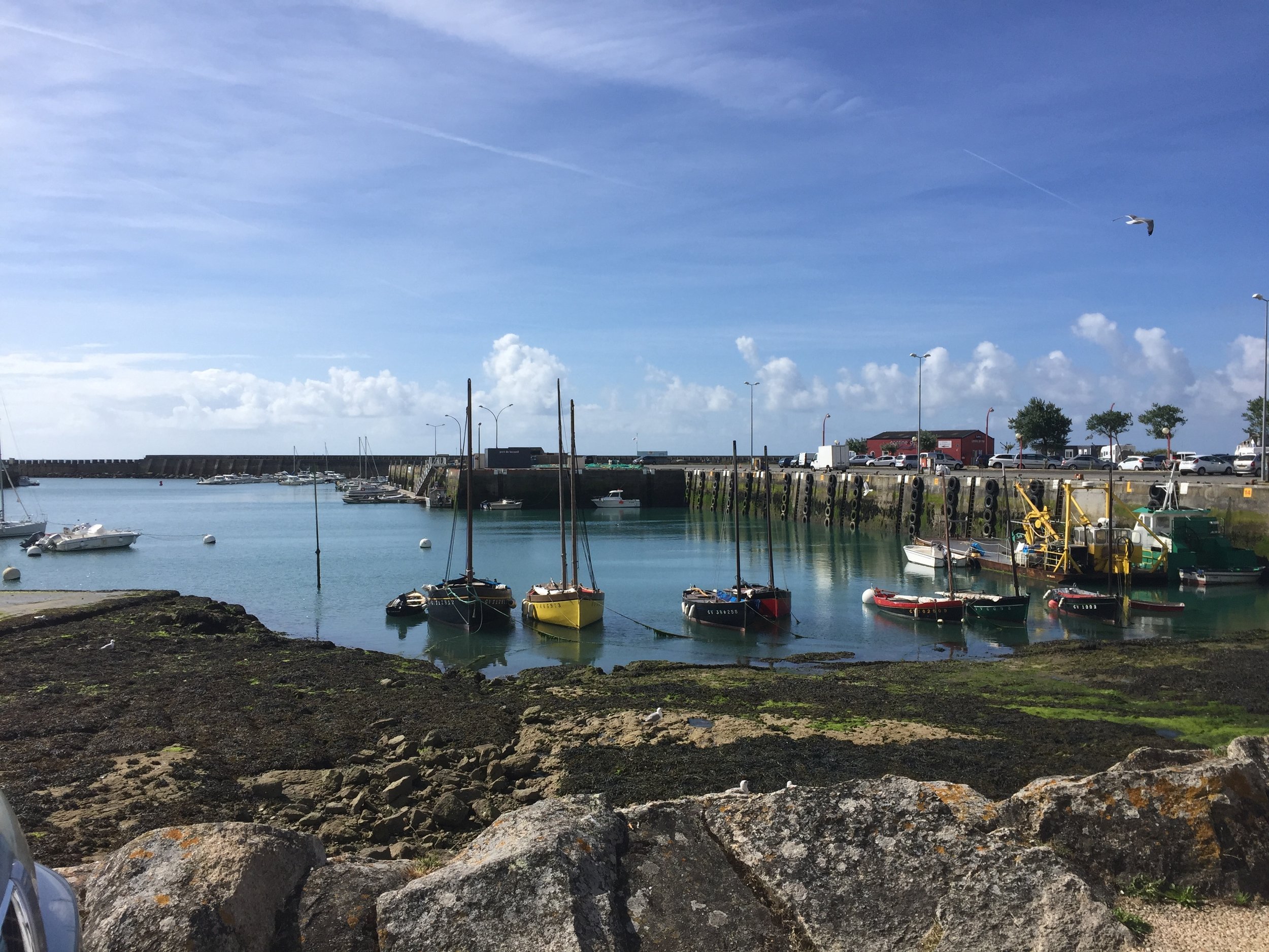 Le Port a Maree Basse