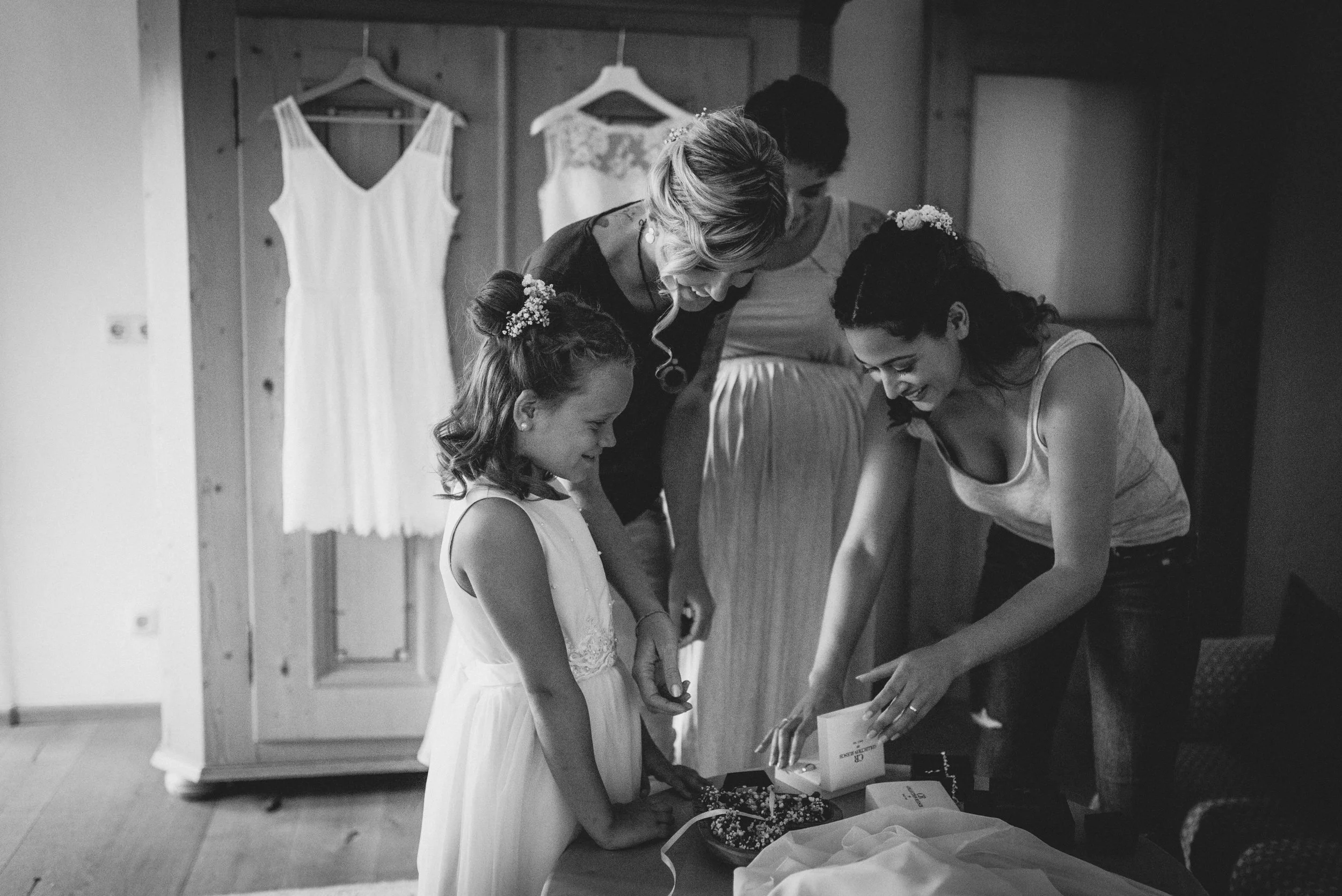 Schloss Kammer_Hochzeit_Maishofen_MissFrecklesPhotography (7 von 92).jpg