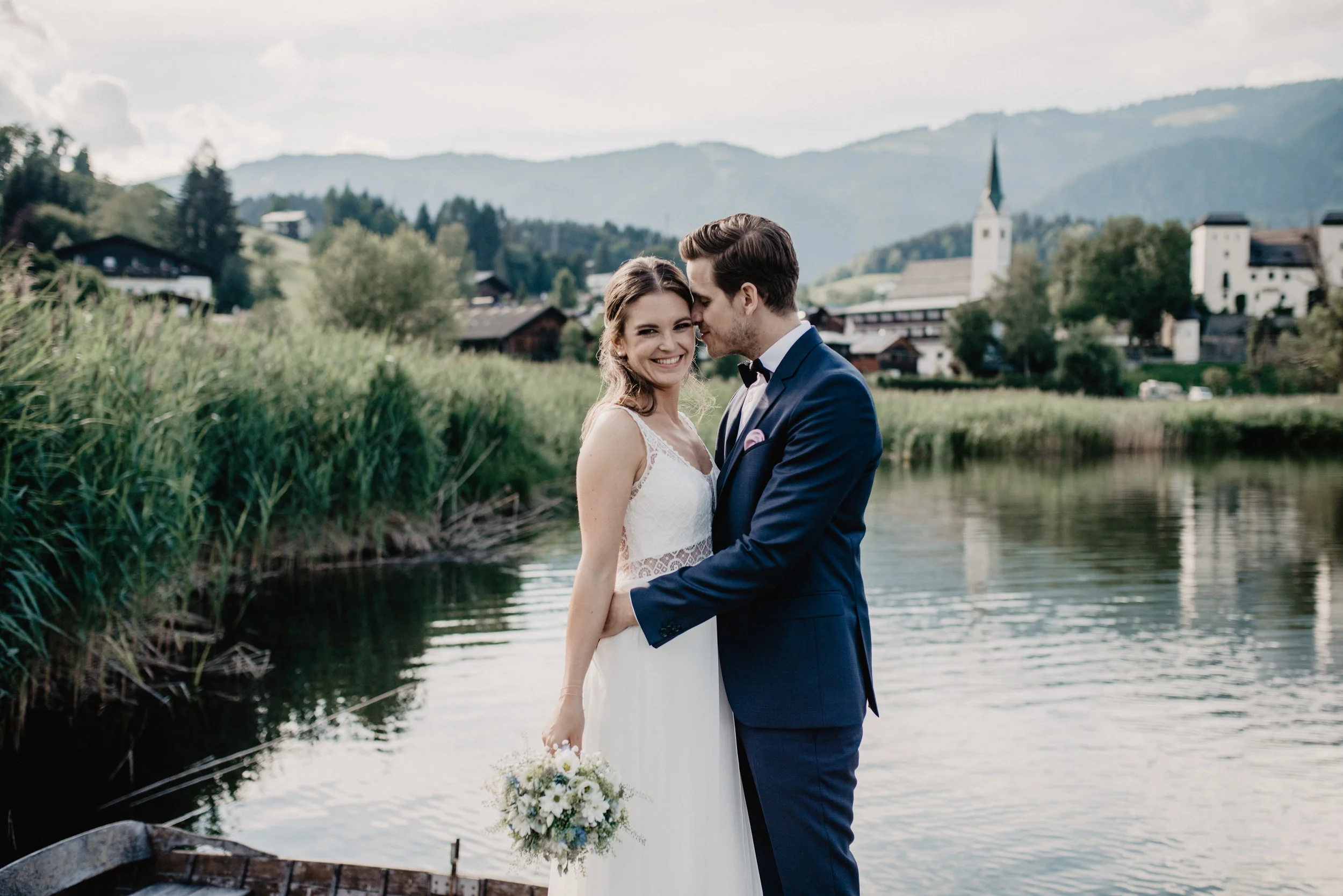 Seehochzeit-Goldegg-MissFecklesPhotography (33 von 50).jpg