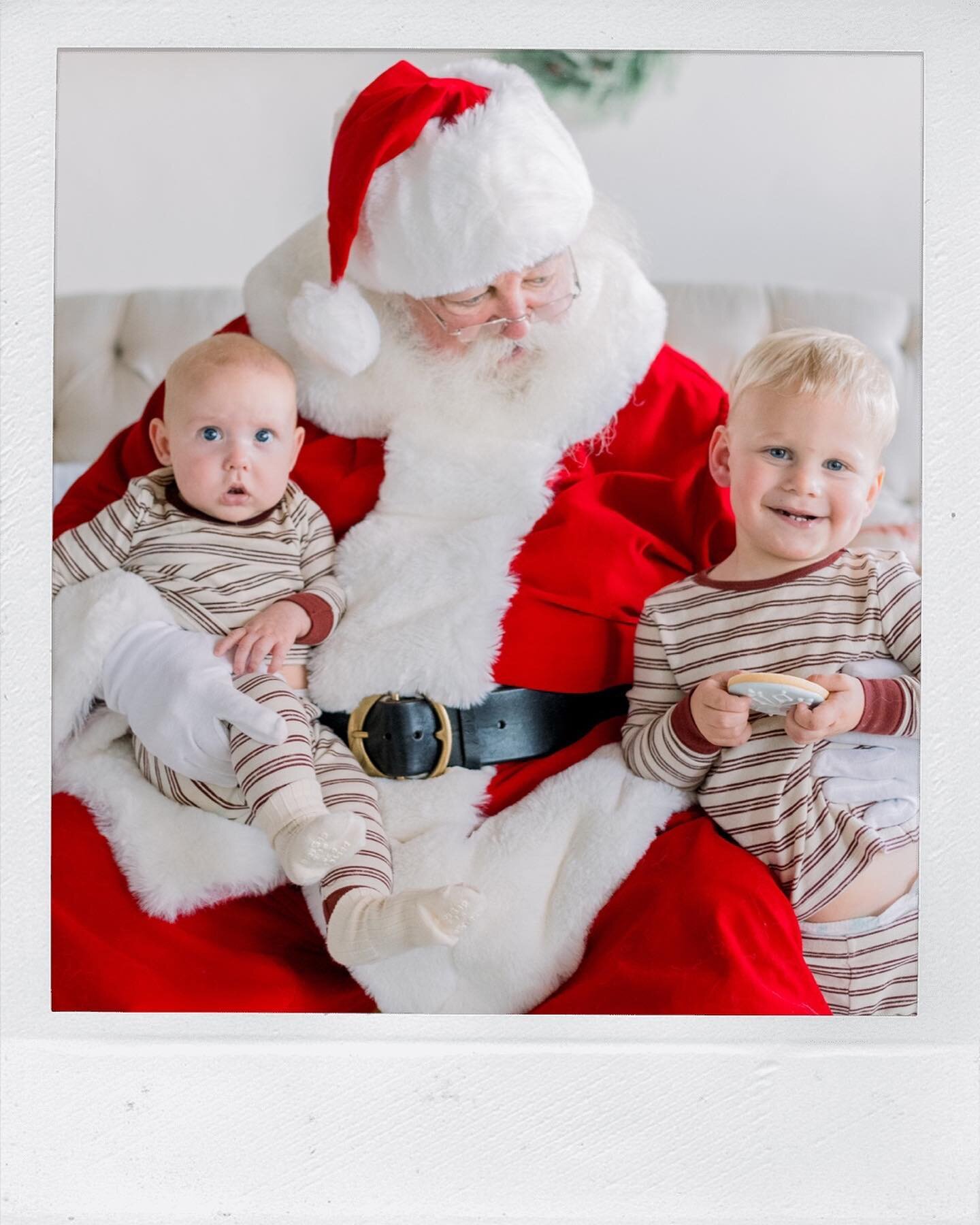 Completely dying over these photos of the boys meeting Santa Claus this year. Cannot believe how good they both were and there were no tears shed! The most magical memories🎅🏼✨ shoutout to our good friend Laura @walkingeaglephotography for taking th