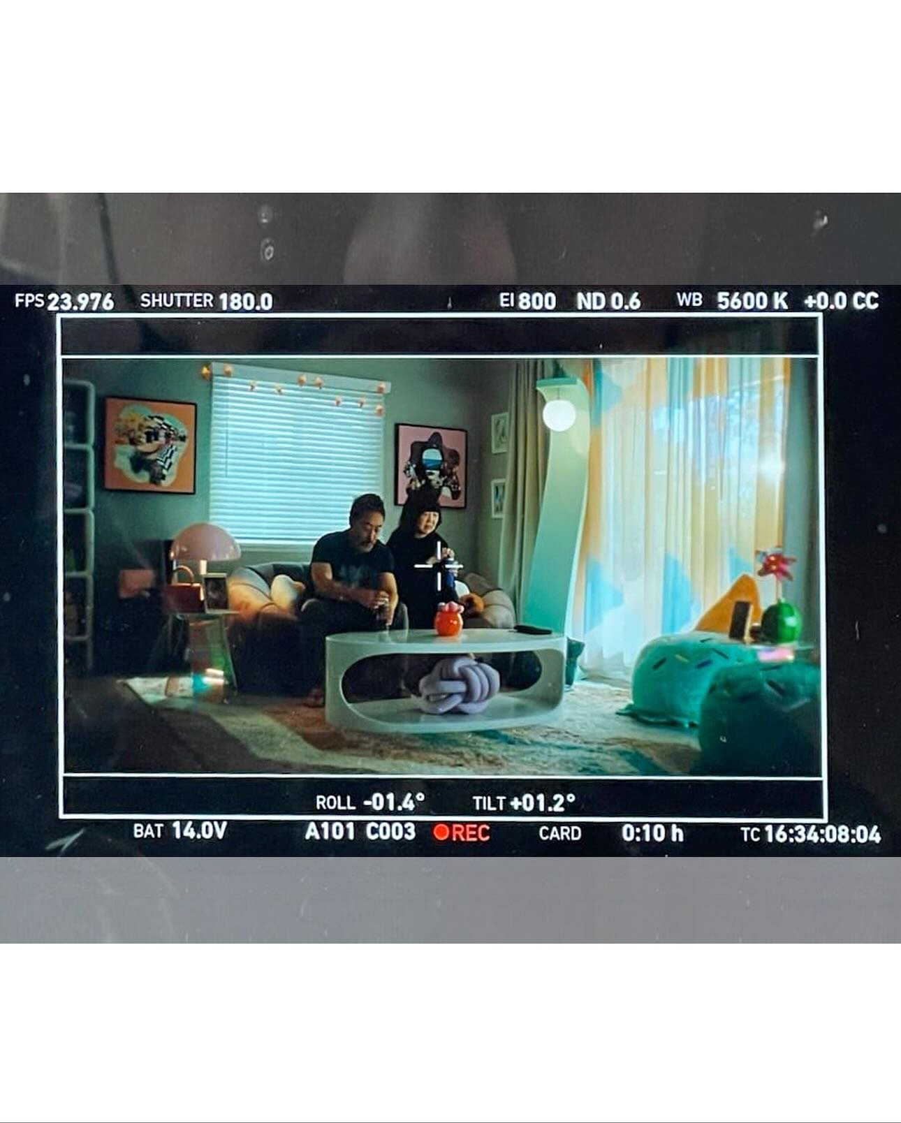 Movie night. 🎥🍿🎬
Watching &lsquo;All That We Love&rsquo; tonight featuring @margaret_cho ❤️ I have two artworks in Raven&rsquo;s Apt - played by @atsukocomedy 🫰🏼 thanks to set designer @prernachawla.designs who selected Asian American Artists to