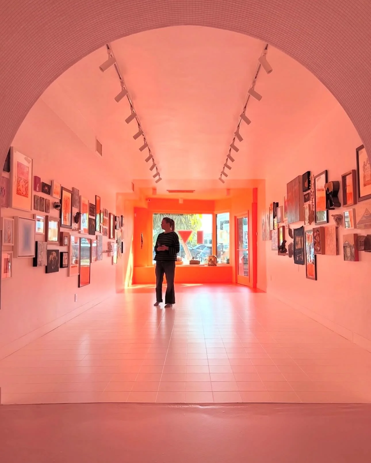 TODAY!!! Closing Reception 1-3pm @themiddleroomgallery 
Excited to be part of the discussion 1:30-2:15 moderated by @camillataylor with artist panel participants @jonhuck @julia.s.curran @kimkynecohen @marinaclairestudio and @marylai.co 😊

Last chan