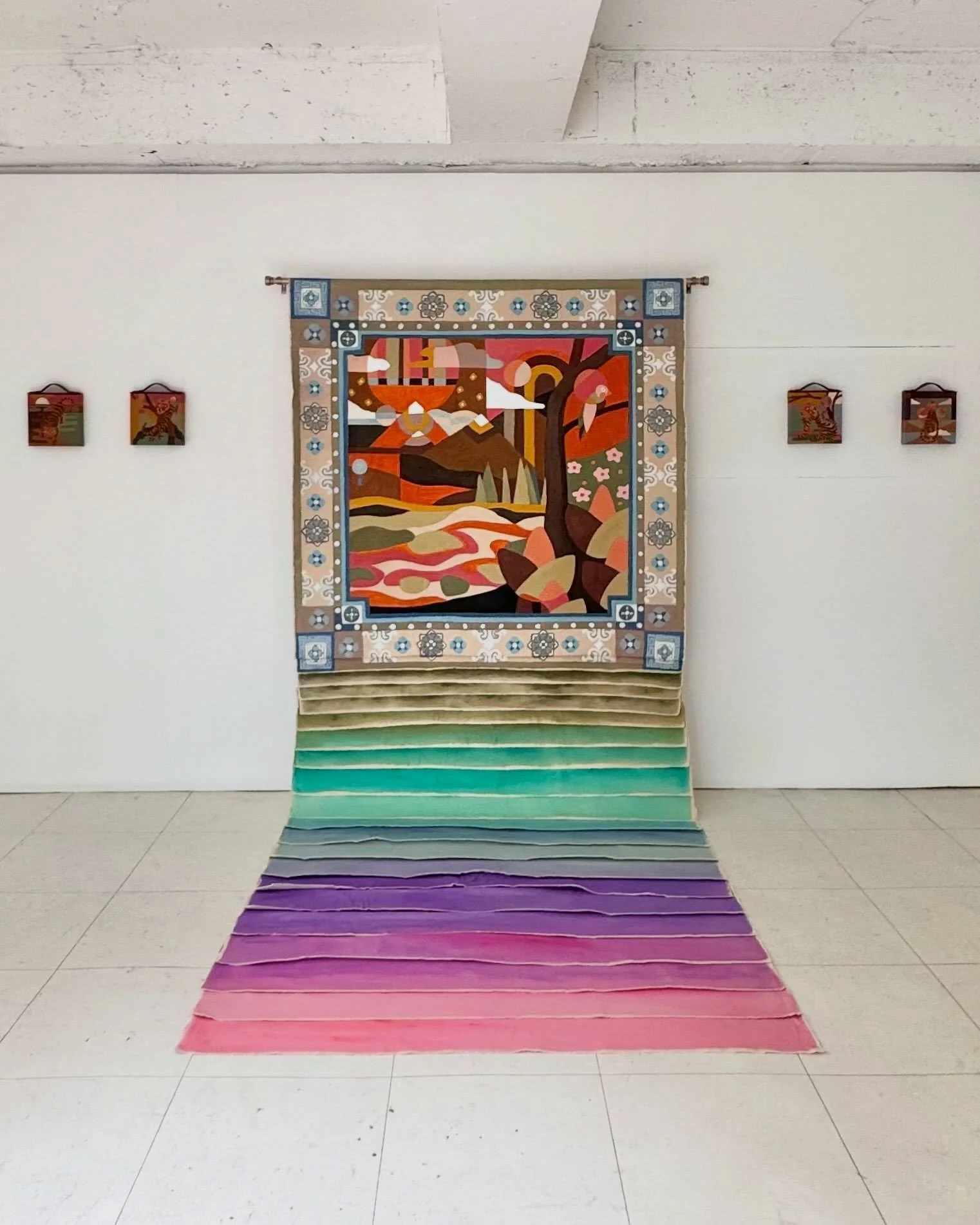 Seoul Art Week we&rsquo;re here.
All set up for &lsquo;Unintended Entrance&rsquo; group show at @onairgallery that opens tomorrow!

Opening reception:
September 3, 3-5pm
OnAir Gallery: 
51-91 Yeonhui-dong, Seodaemun-gu 

ARTISTS:
BIHOP 비홉
DENIS YASHI