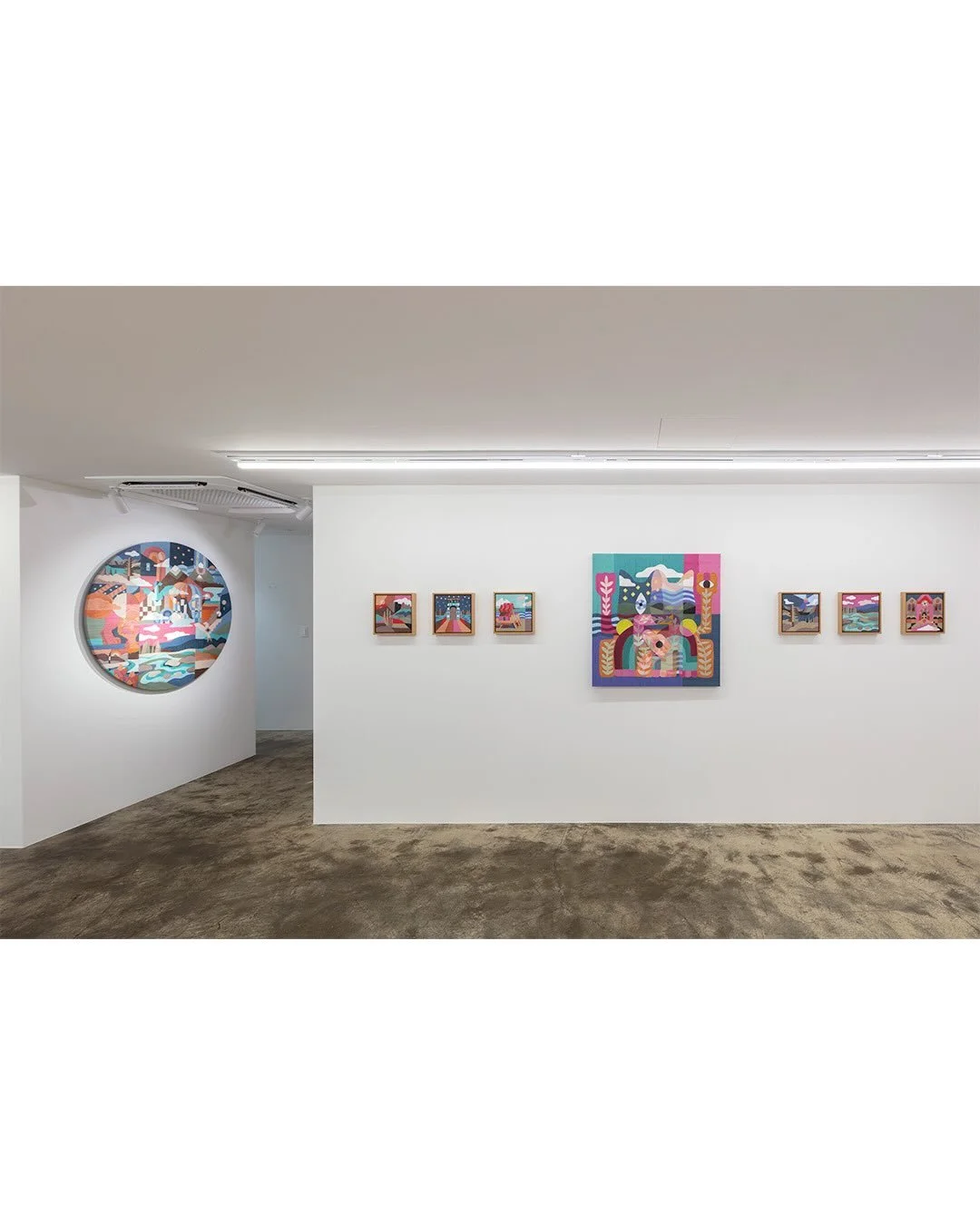 September is flying by and today:
- &lsquo;Round and Round&rsquo; exhibition at @gallery_royoon in Seoul, Korea closes.
- SPRING/BREAK Art Show in New York has their last day.
(you can still acquire artworks at: springbreakartfair.com )
- And RyRy is