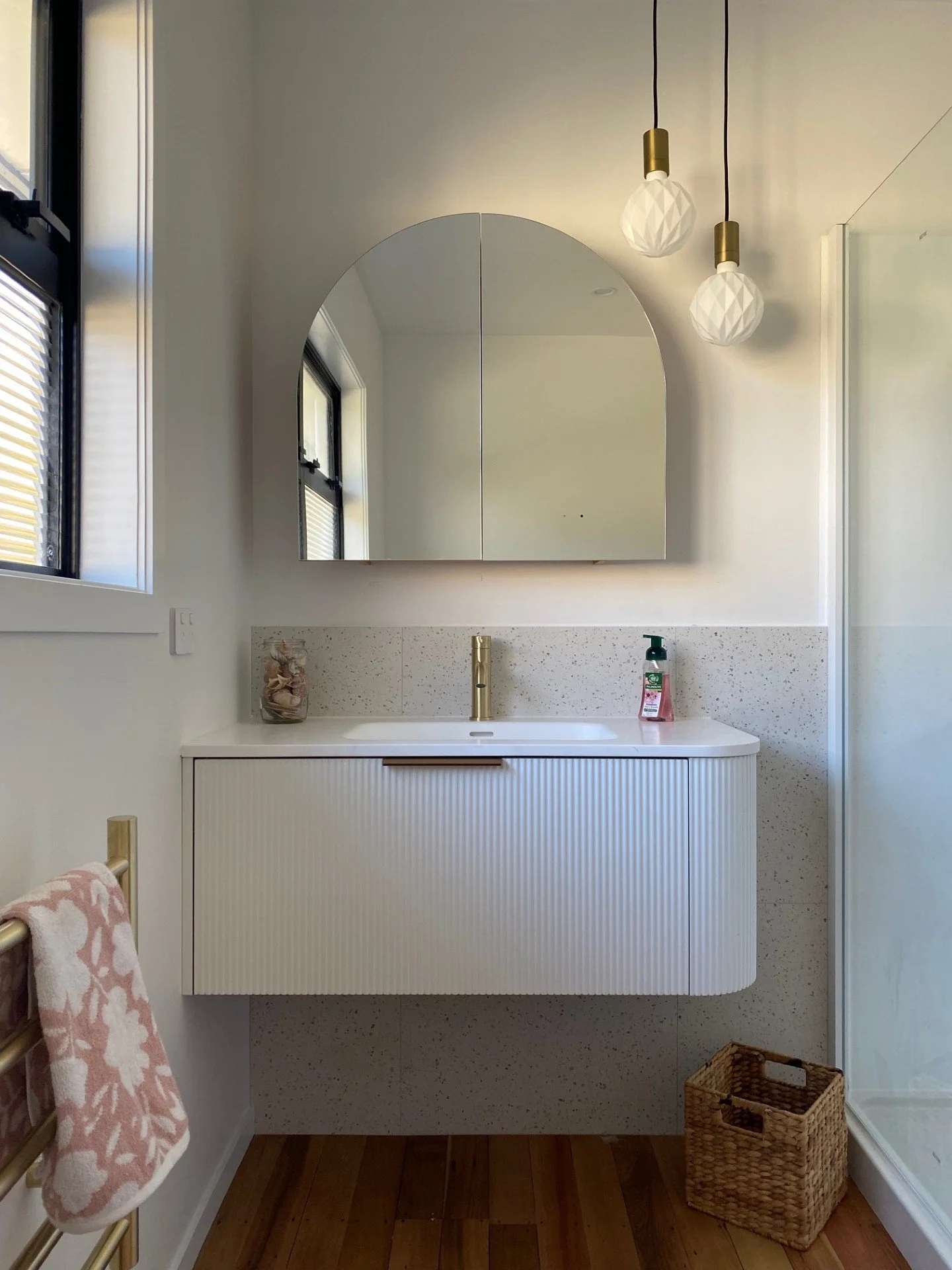 Arends Bathroom 3.jpg