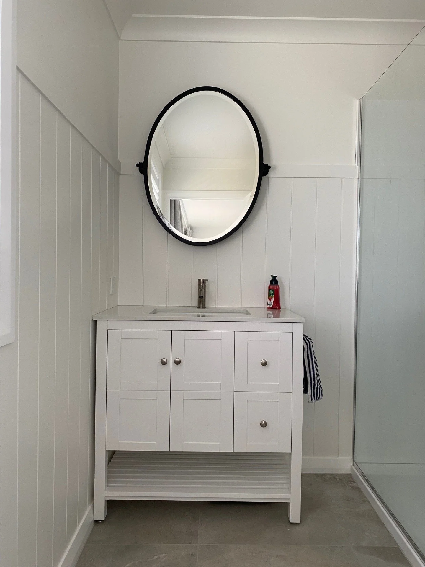 Ensuite.jpg
