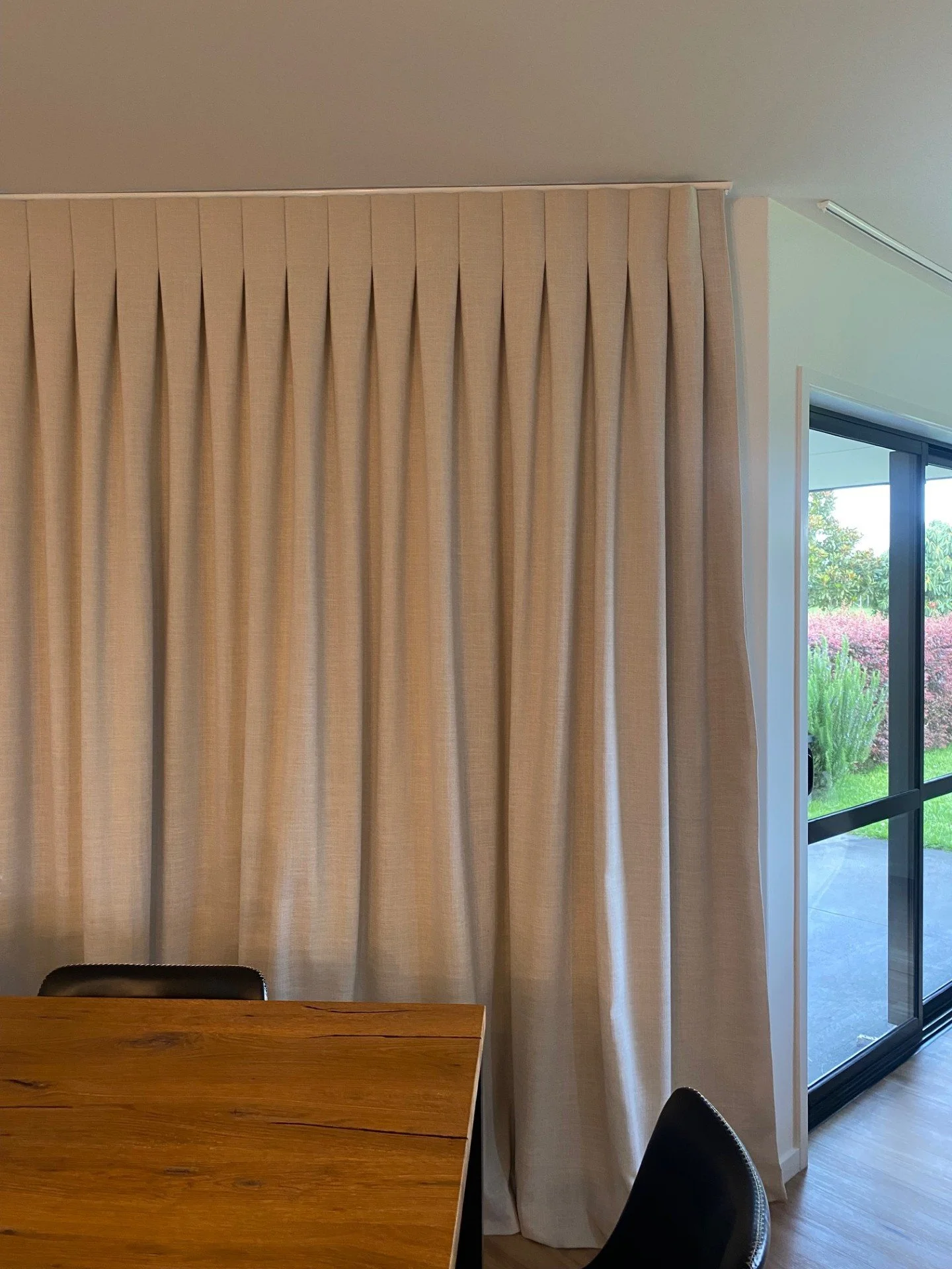 Curtains 1.jpg