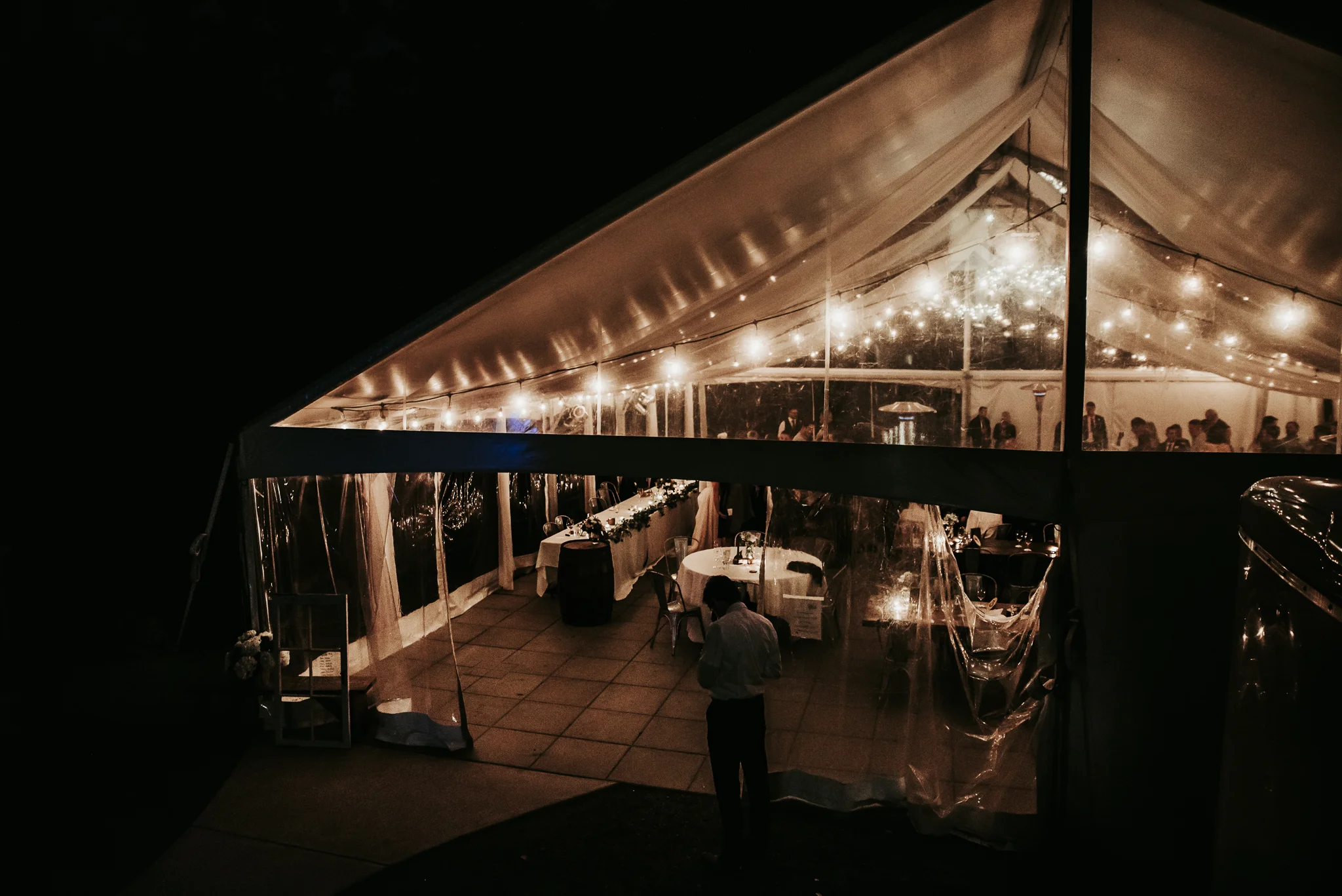 ©Ben_Owens_Toast_Photo_YVR_Laura&Ryland_Gallery (61 of 61).jpg