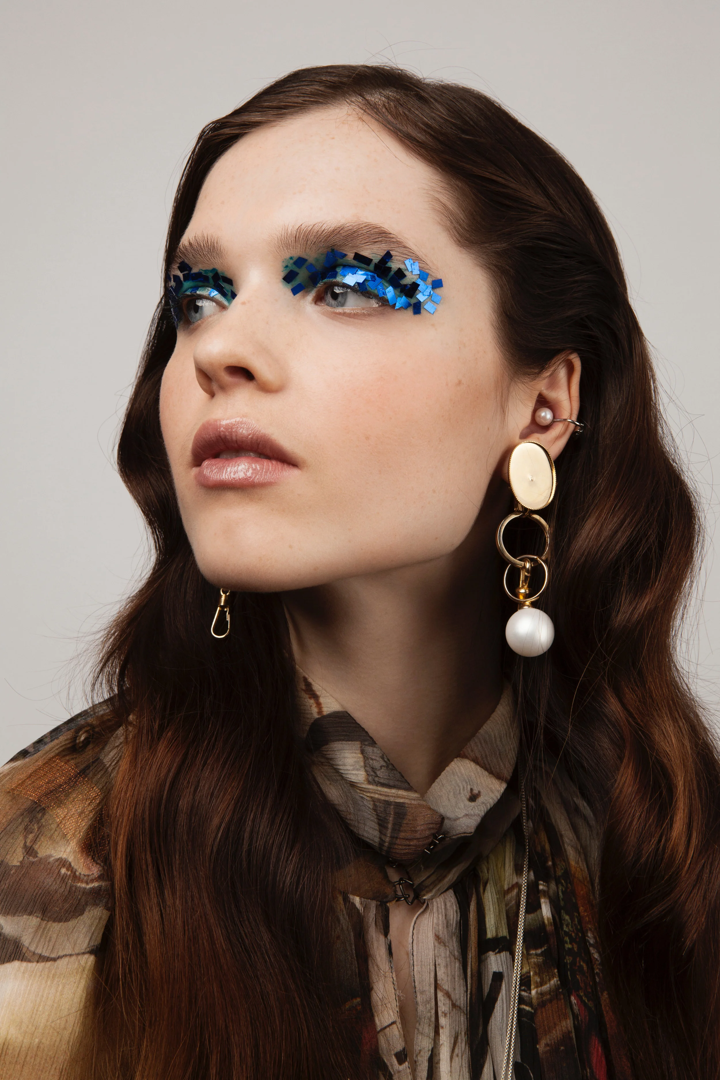   Photography by Rox Hartridge; Hair by Jojo Torres; Style by Von Ford  