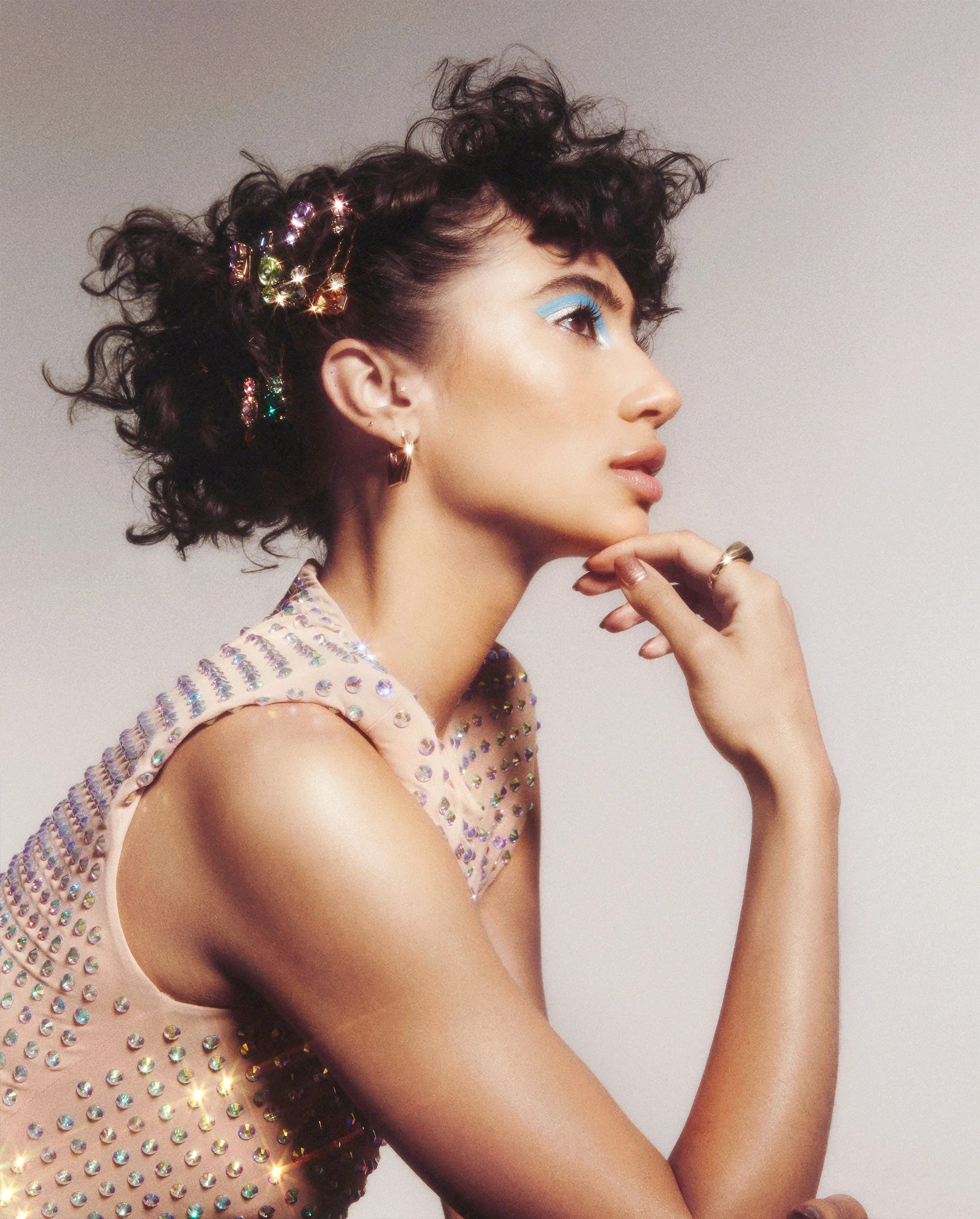 cosmopolitan-holiday-hair---05.jpg