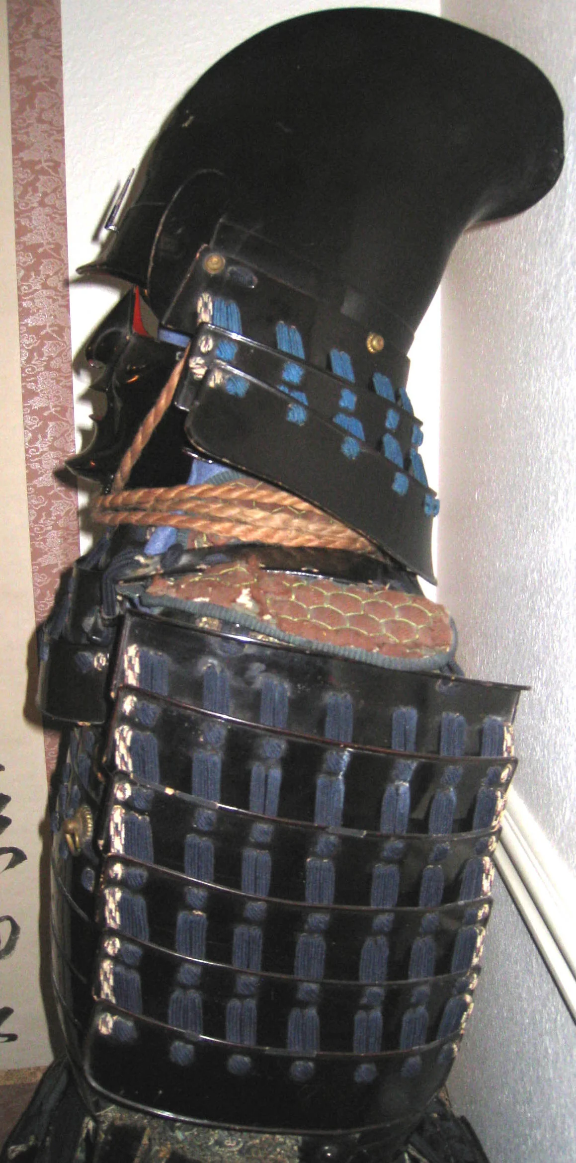 ARMOR 03 C.jpg