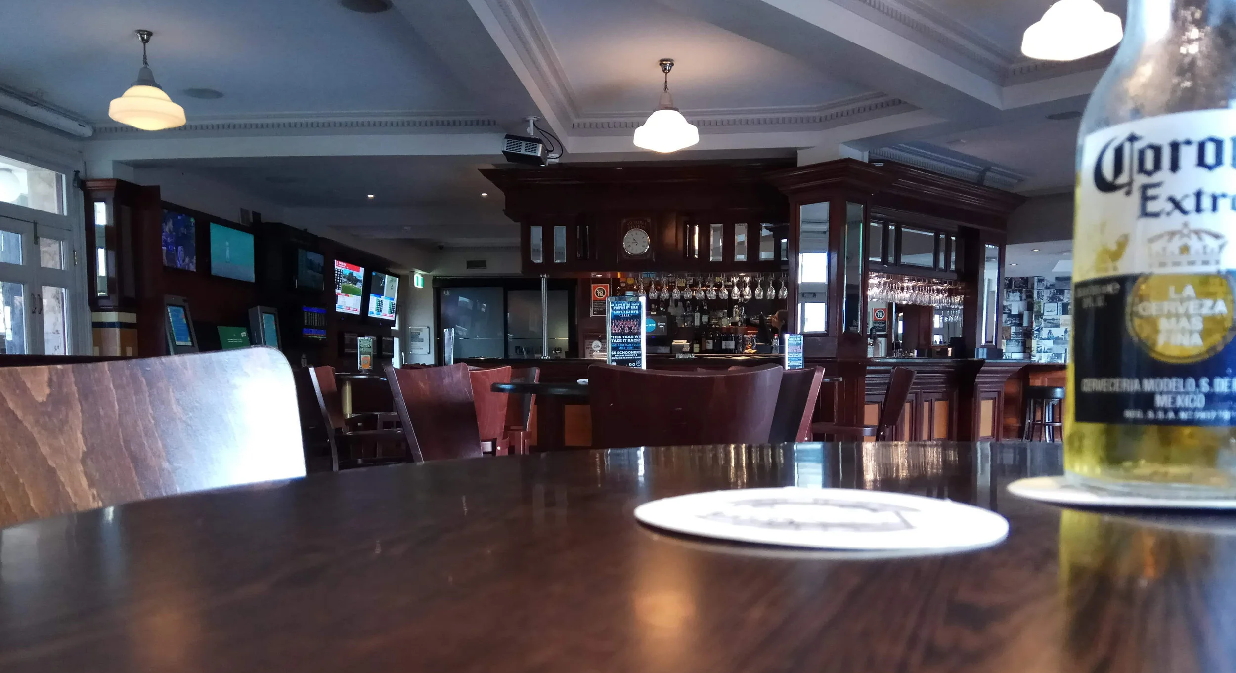 Unity_HH_bar.jpg