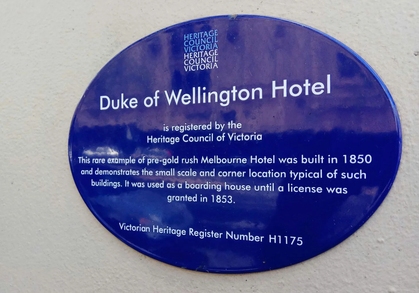 Duke_ext_blue_plate.jpg