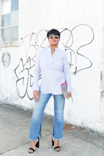 blue-shirt-with-jeans.jpg