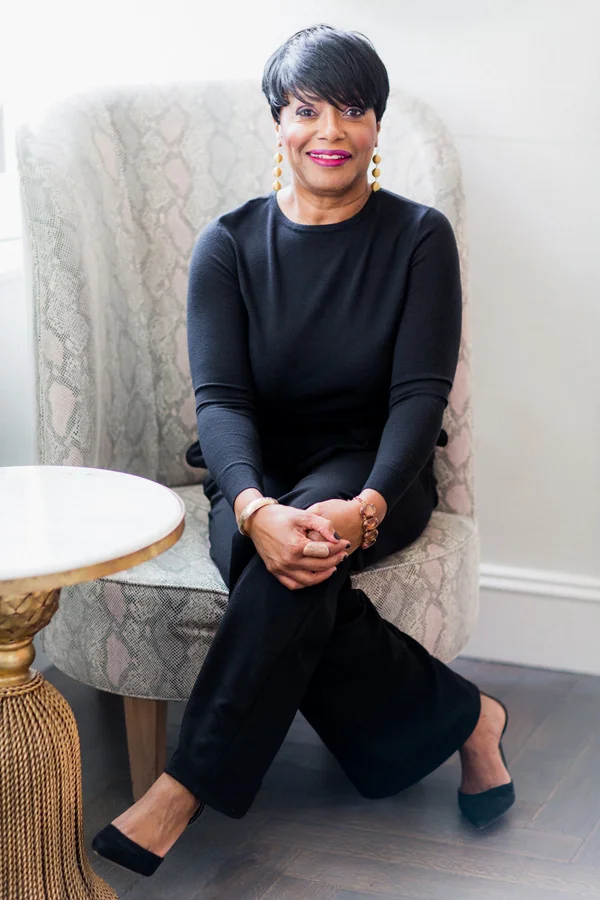 black-ann-taylor-sweater-an.jpg