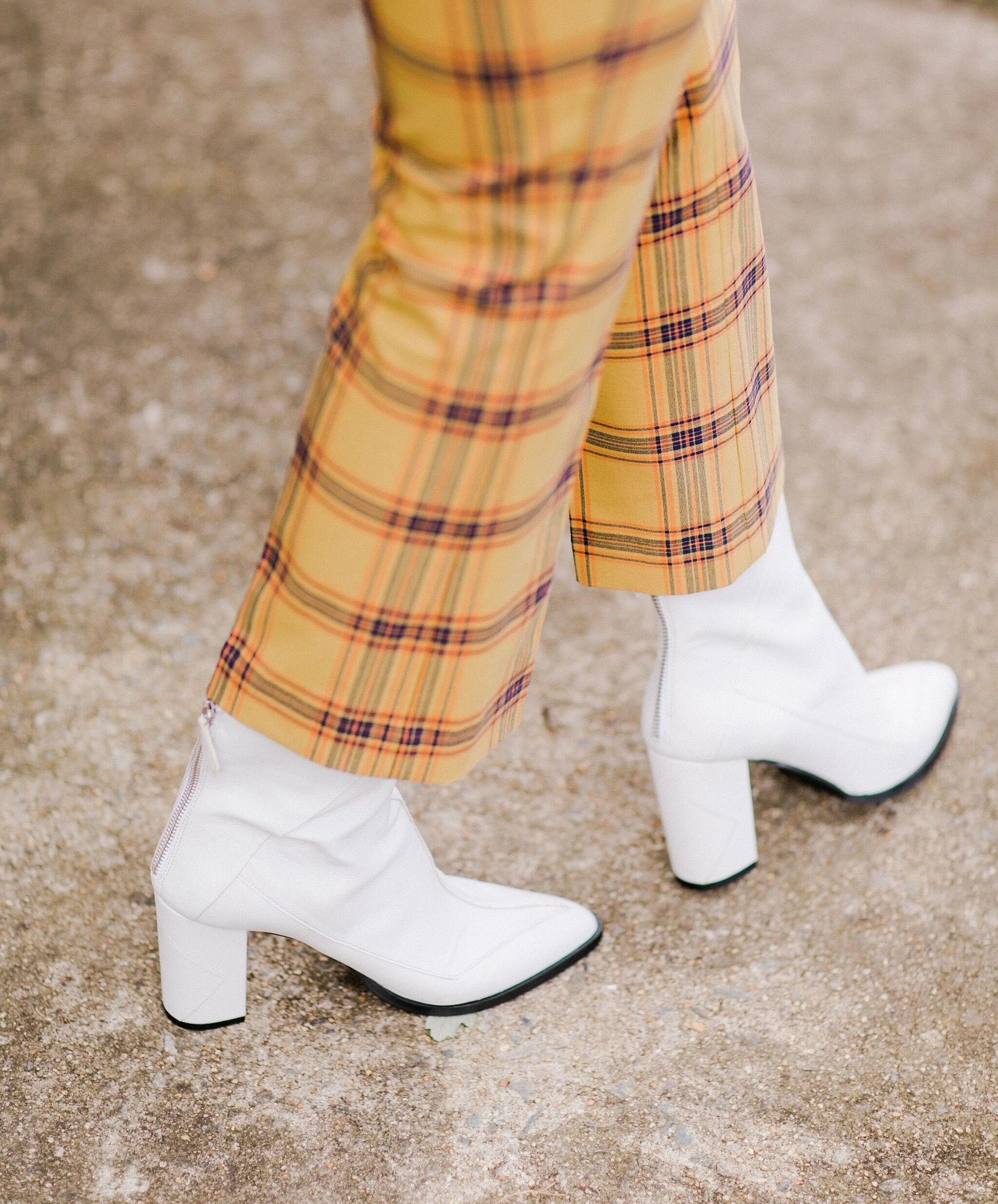 yellow and white plaid pants