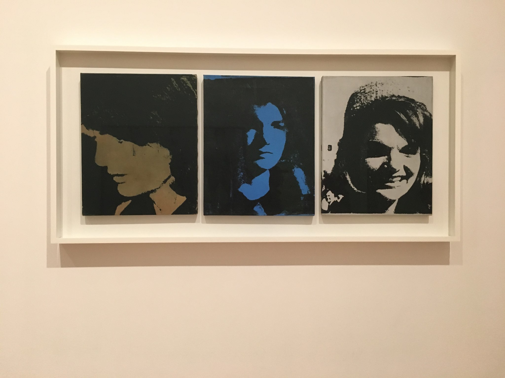 Warhol (2).jpg