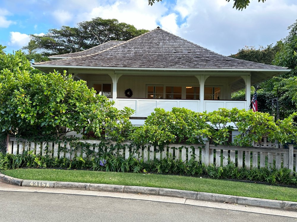 Hawaii Architecture - Kahala Residential — Carolyn Adventure Tours