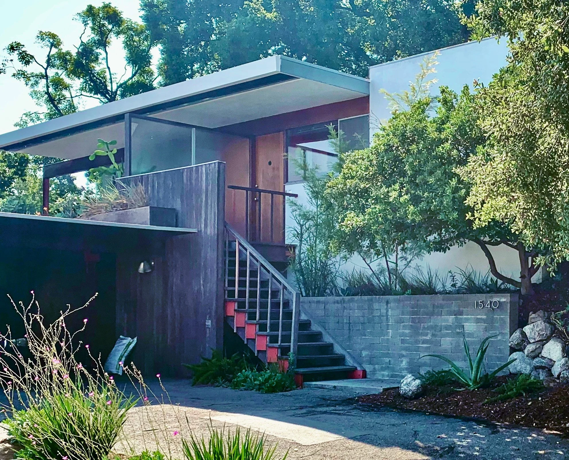 Architecture Field Trip - Poppy Peak Historic District